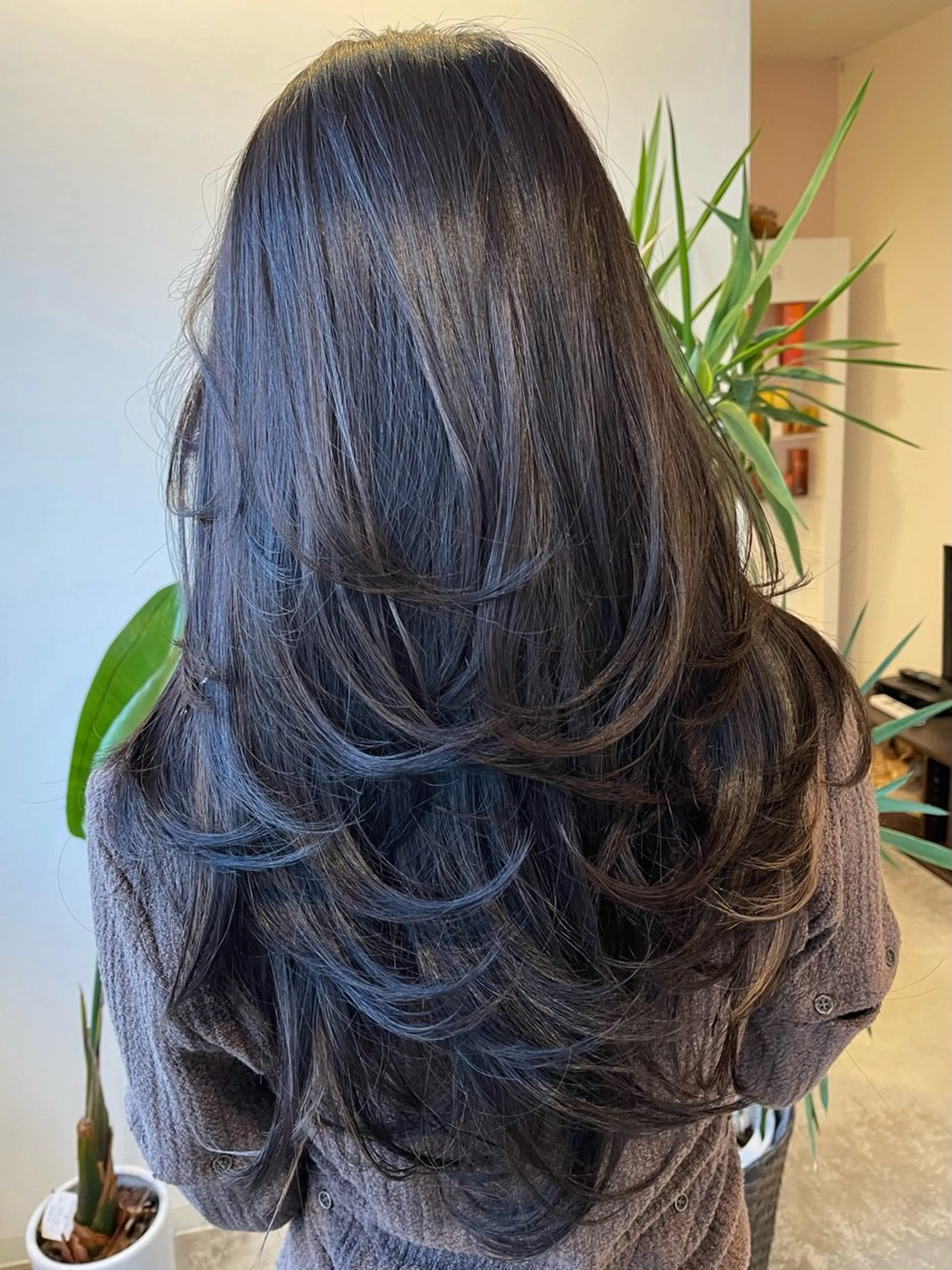 ミディアム カラー カット ヘアカラー トリートメント Che'ri所属・髪質改善特化 Takakiのヘアスタイル