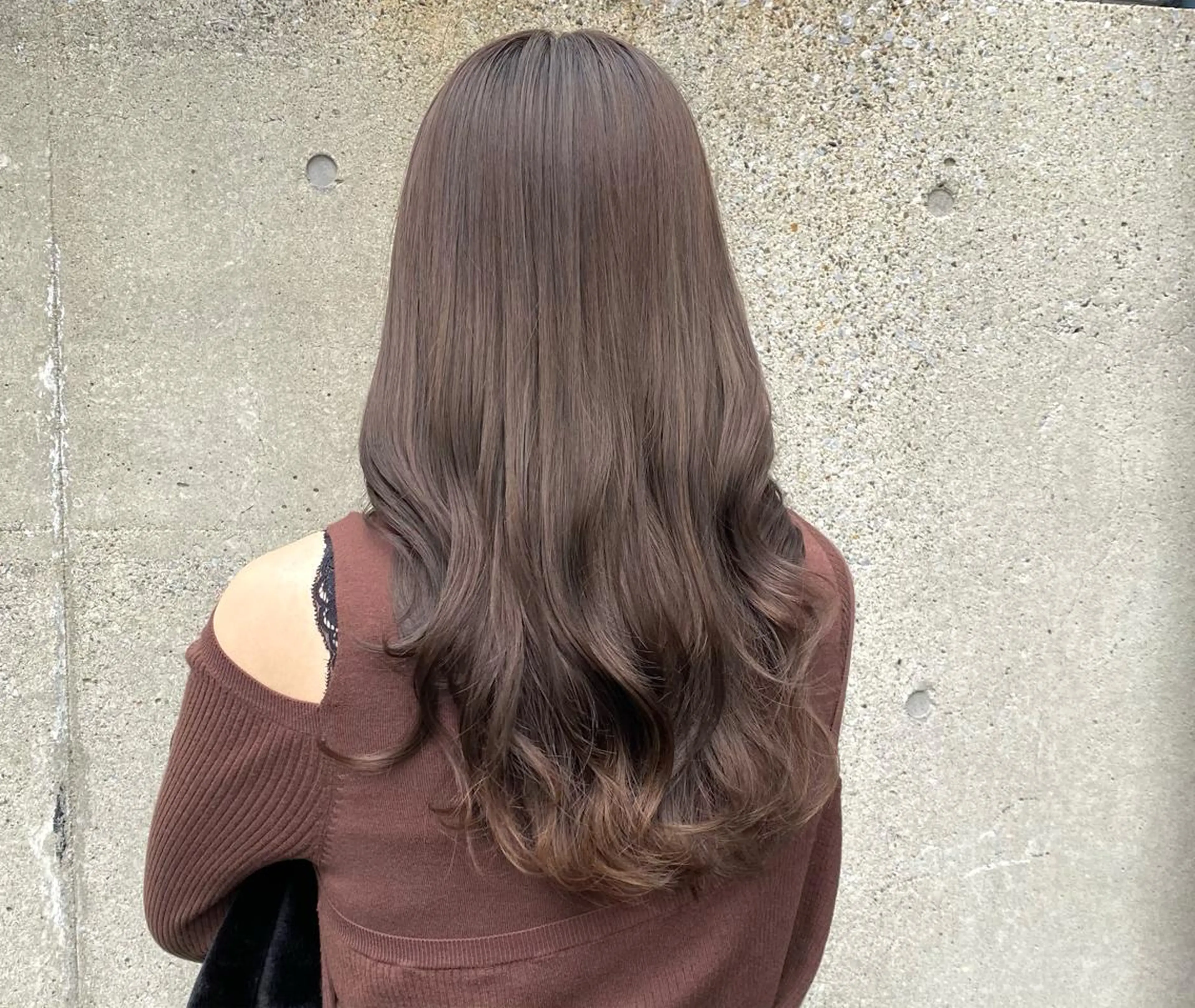 ロング カラー ベージュカラー 透明感カラー ブリーチ指名 NO1🌈SAKIのヘアスタイル