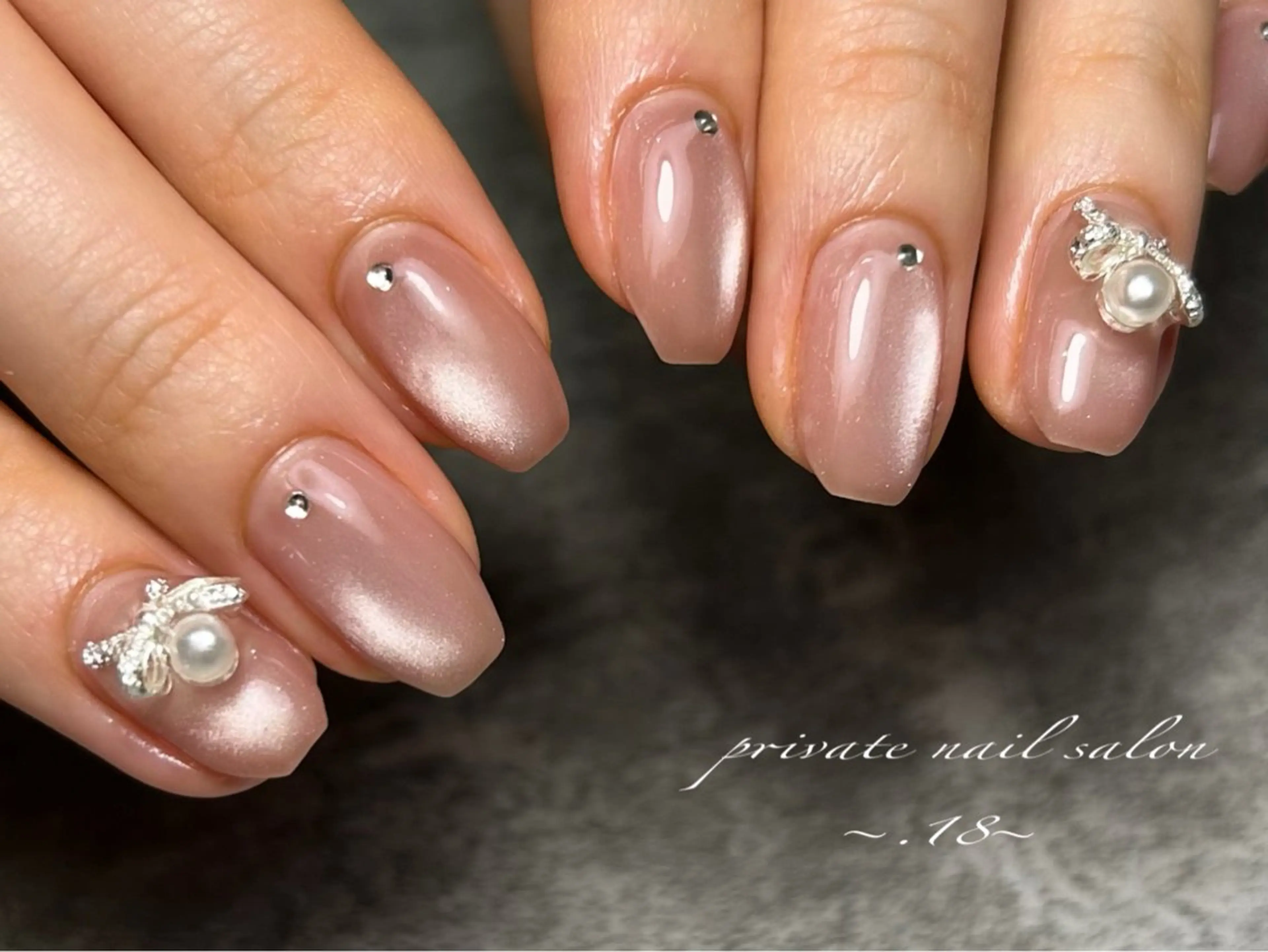 ネイル 長さ出し ジェルネイル 持ち込み パラジェル private nail salon〜.18〜所属・.18 〜のネイルデザイン