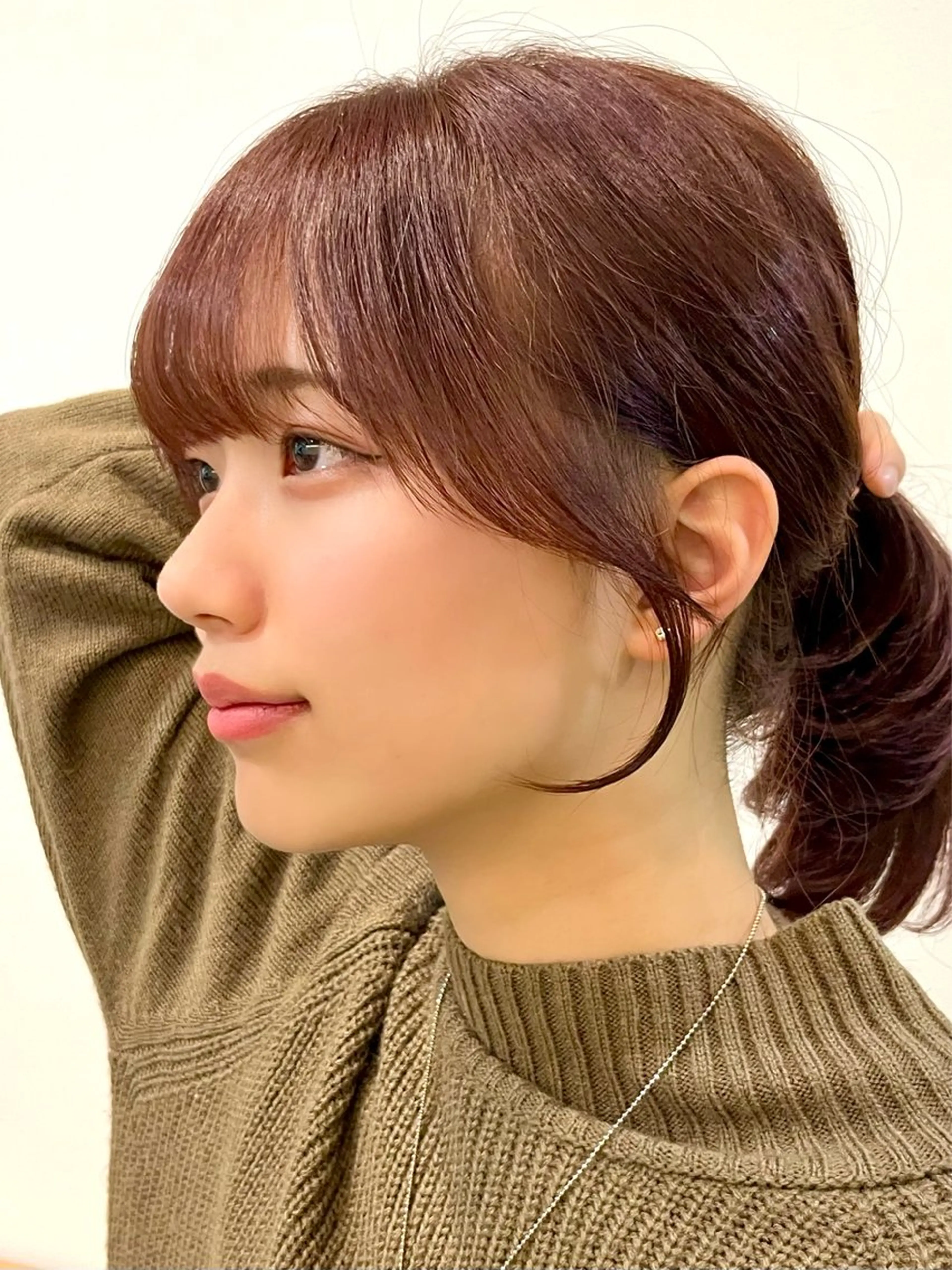 ミディアム カラー グレージュ くびれヘア 顔まわりレイヤー 韓国風ヘア レイヤーカット カット ヘアカラー i.Ehime所属・i.Ehime💫 齋藤  あつきのヘアスタイル