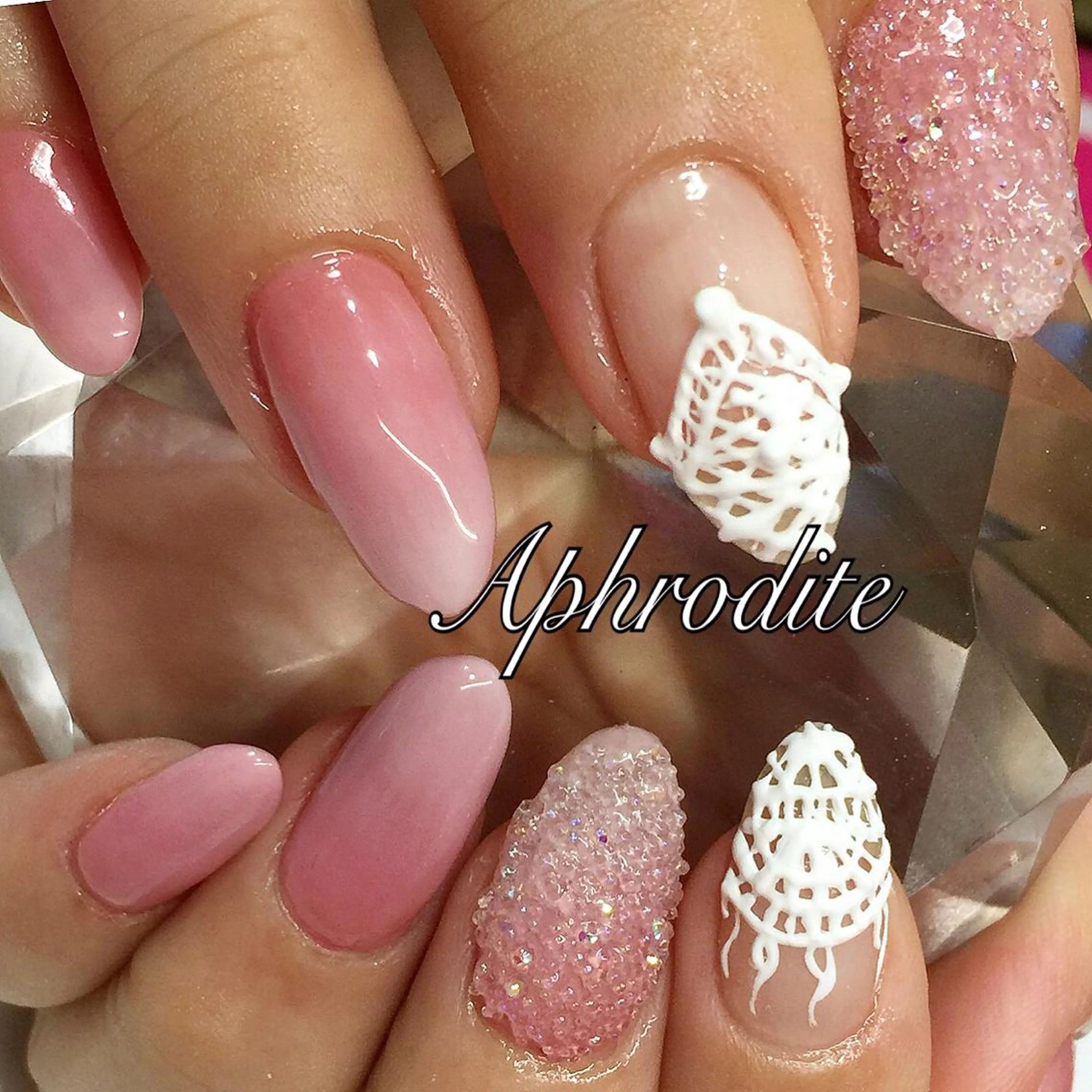 ネイル APHRODITE Nagisaのネイルデザイン