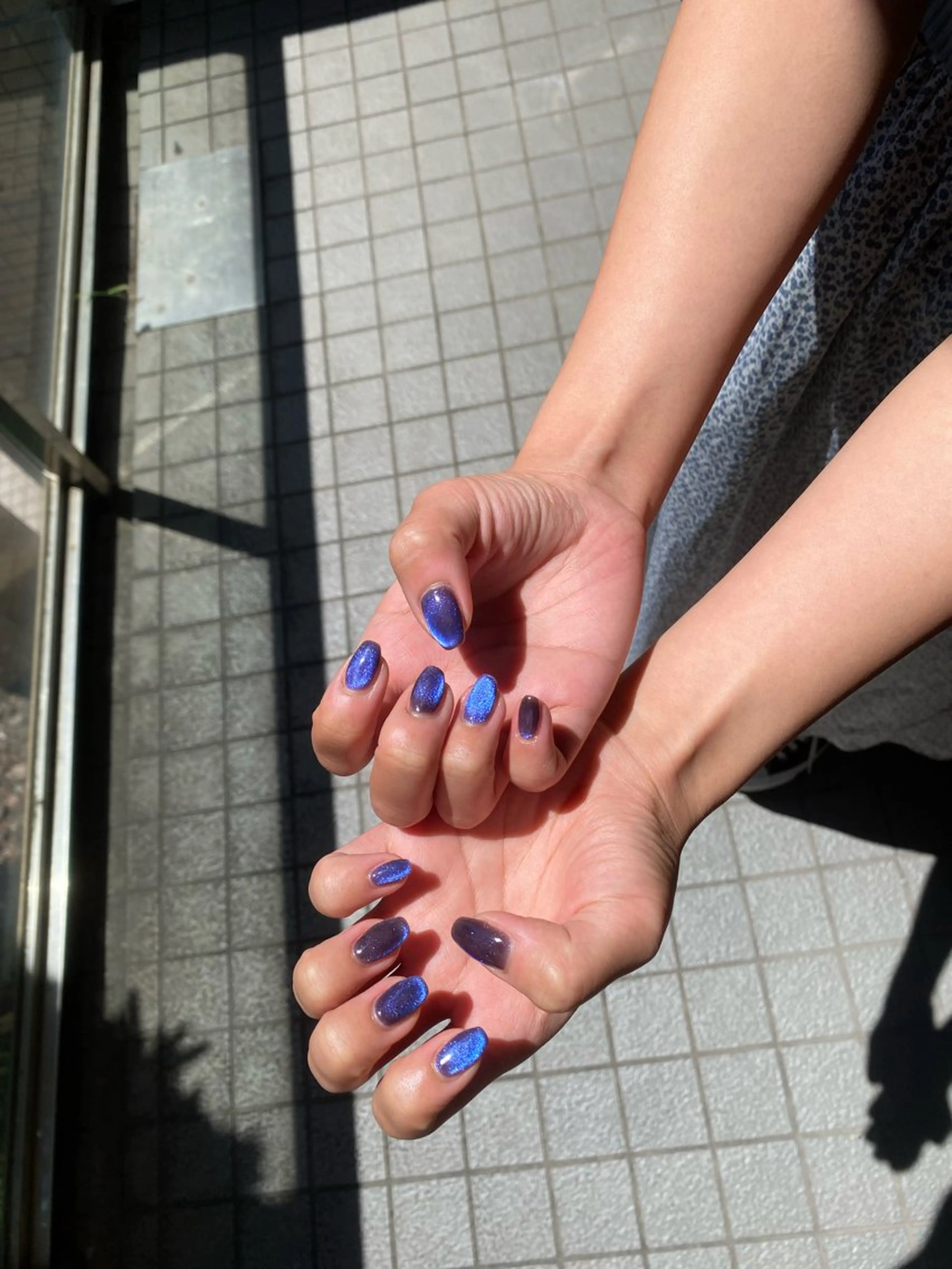 ネイル ブルー WAVY airiのネイルデザイン