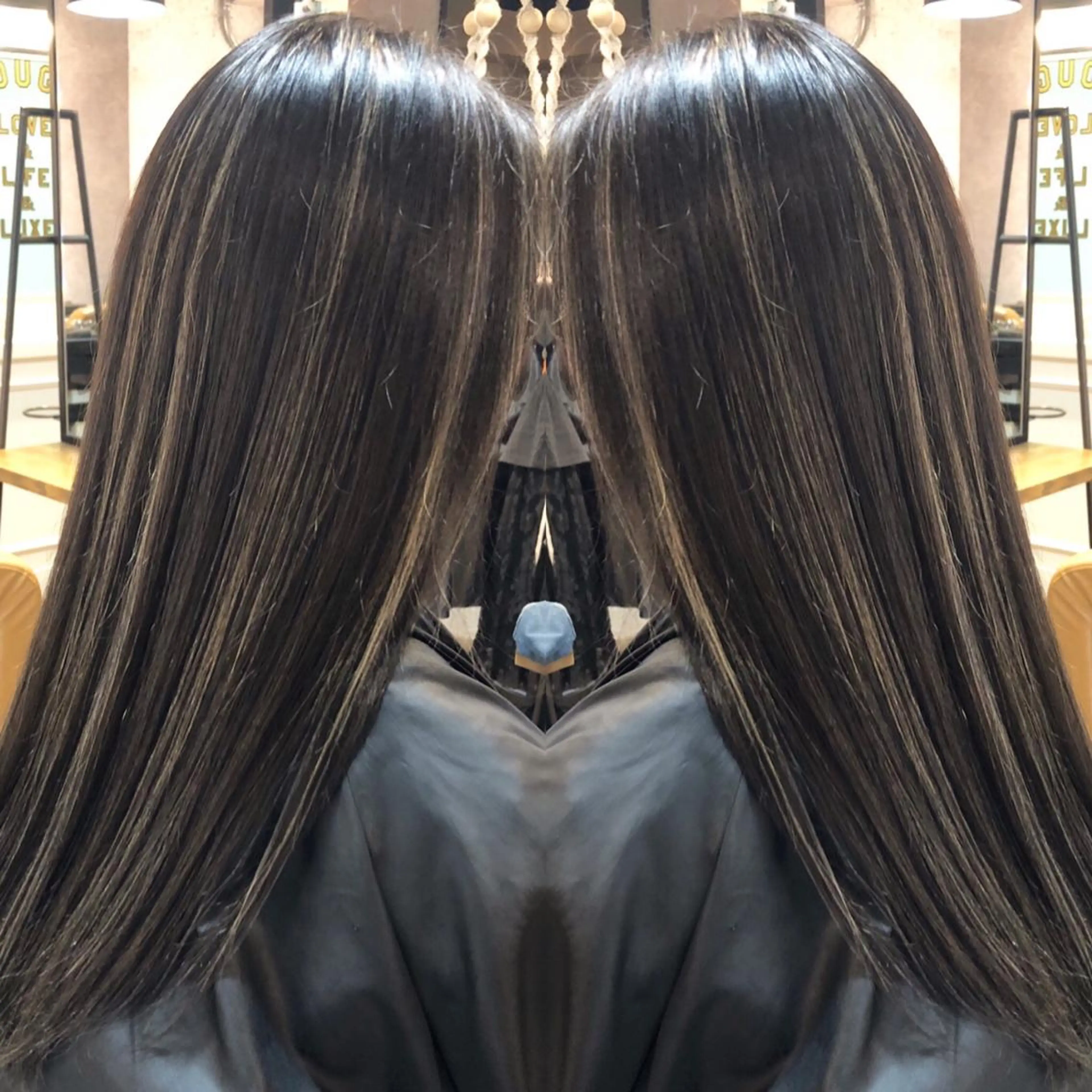 ロング ハイライト レイヤーカット salowin 原宿 aroa所属・韓国／ハッシュカット ／透明感カラー／金野のヘアスタイル