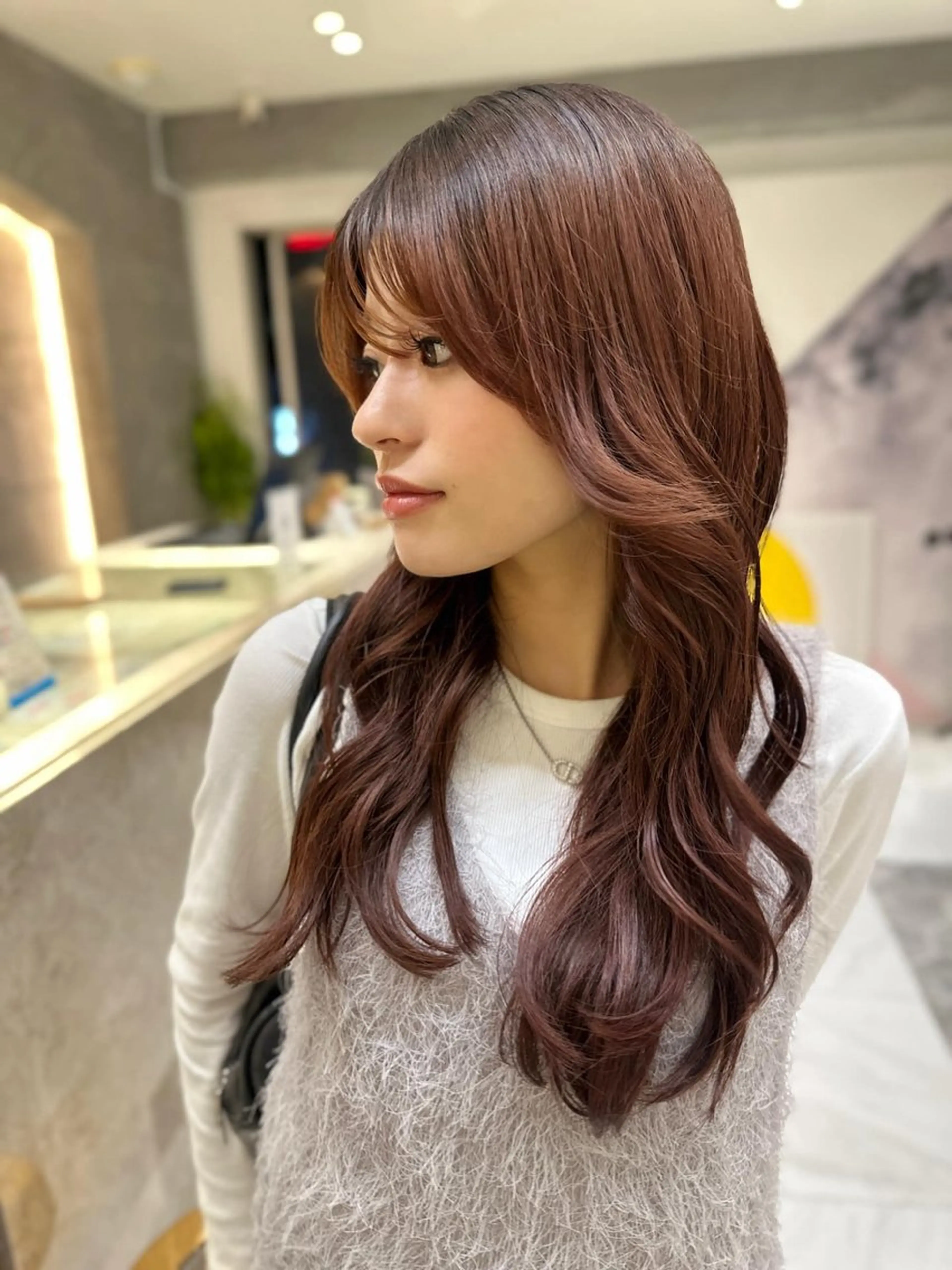 ロング ロング 艶ブリーチ/カット kurumi🌼のヘアスタイル