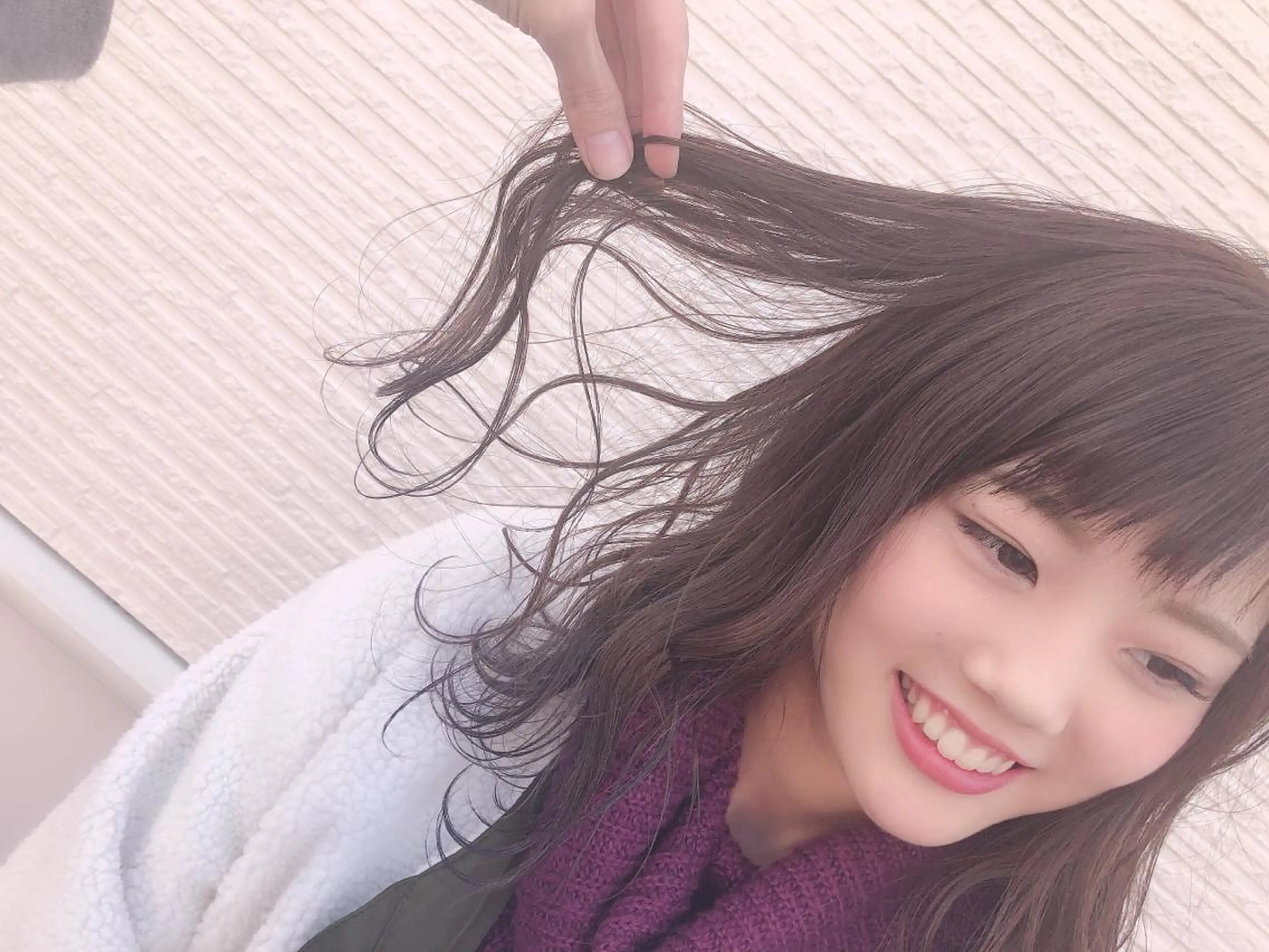 セミロング カラー 名畑 裕貴のヘアスタイル