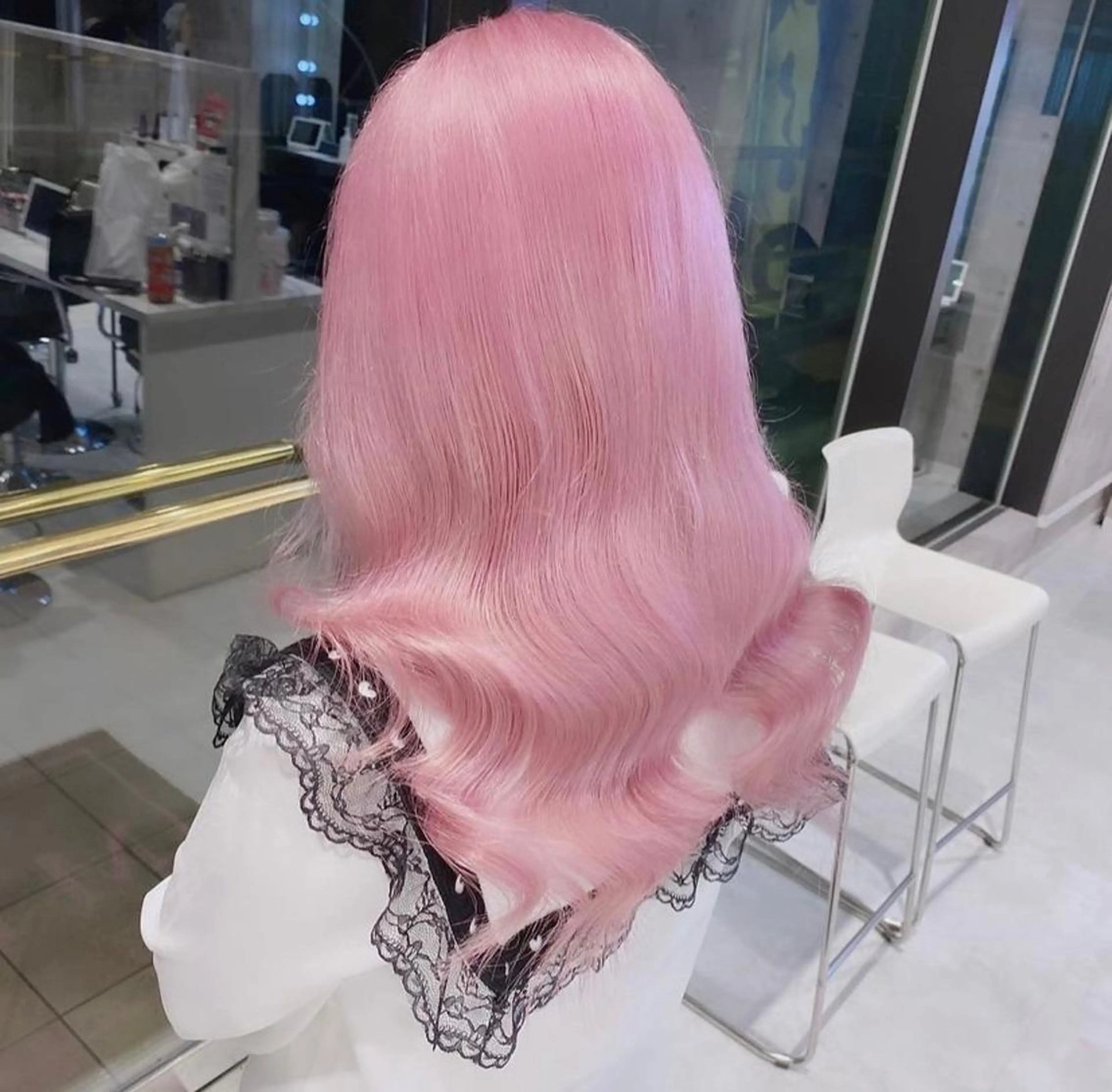 ミディアム アッシュ アッシュグレー アッシュグレージュ ミストバング ピンクブラウン ハイトーン×エクステ 💞くるみのヘアスタイル