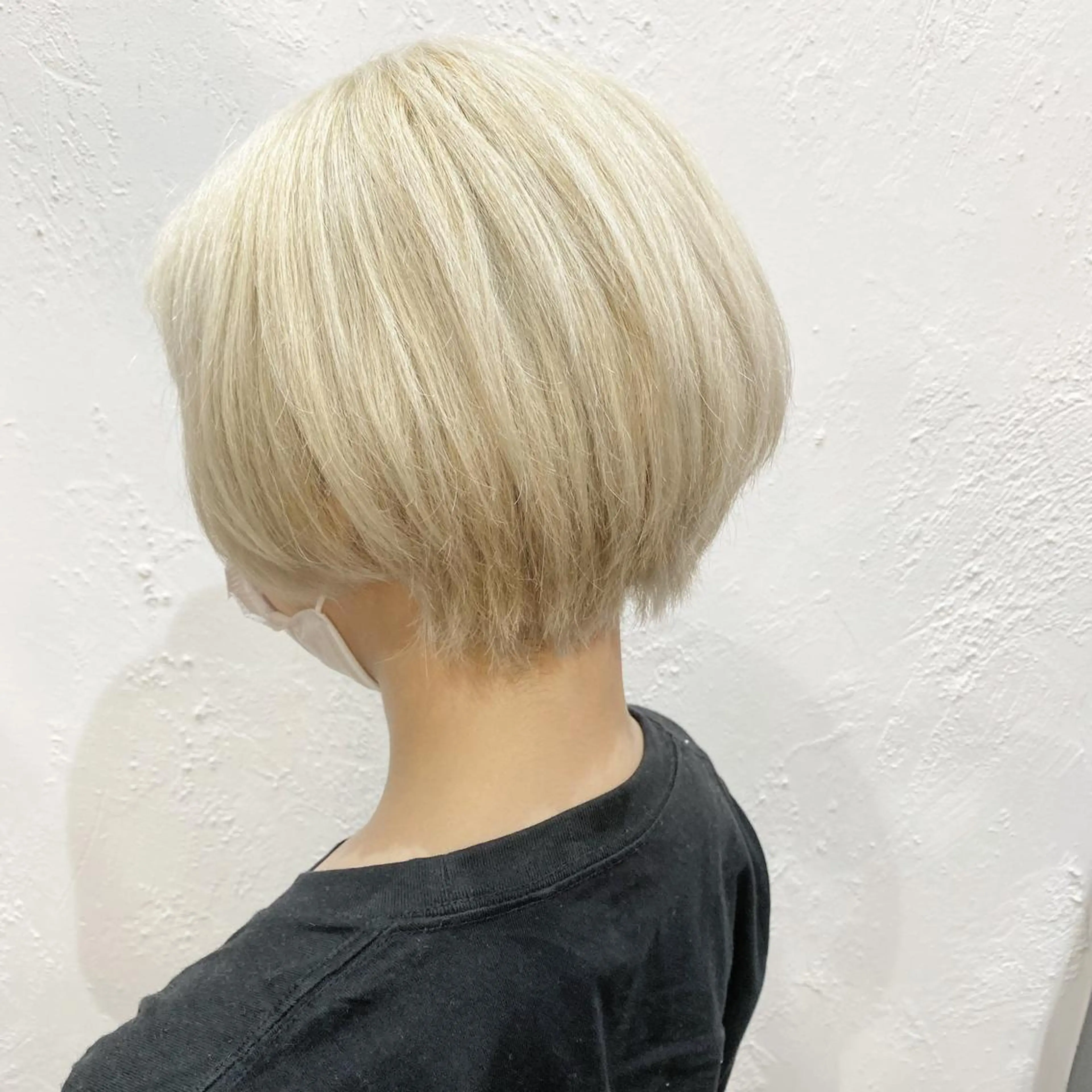 ショート カラー ブロンド カット ヘアカラー トリートメント hair  space Atoz所属・東 寛道のヘアスタイル