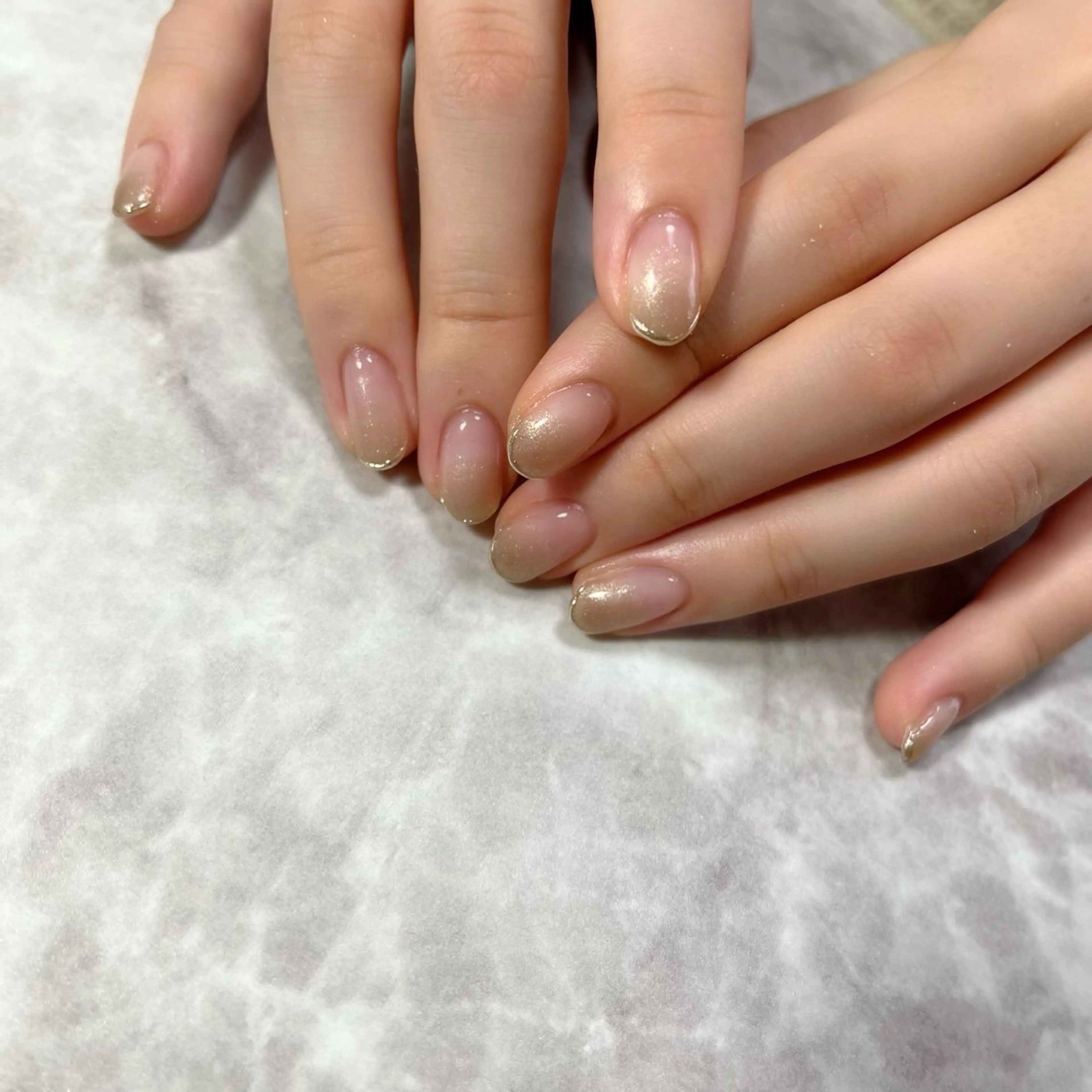 ネイル グラデーション ミラーネイル Mellow所属・Mellow Nailのネイルデザイン