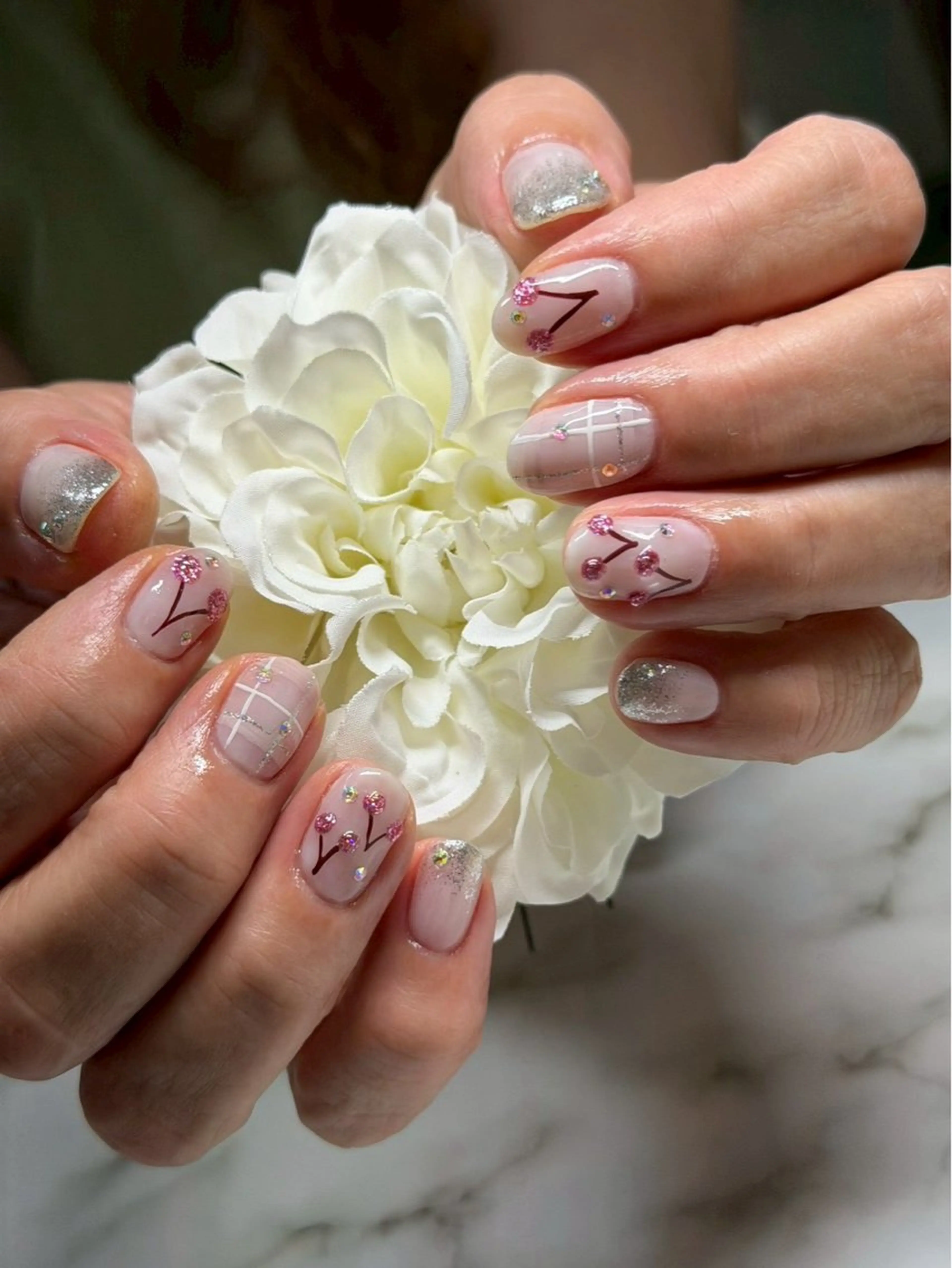 ネイル リボン ハンドネイル R@nail町田🫧所属・R@nail🫧町田 🫧らんのネイルデザイン