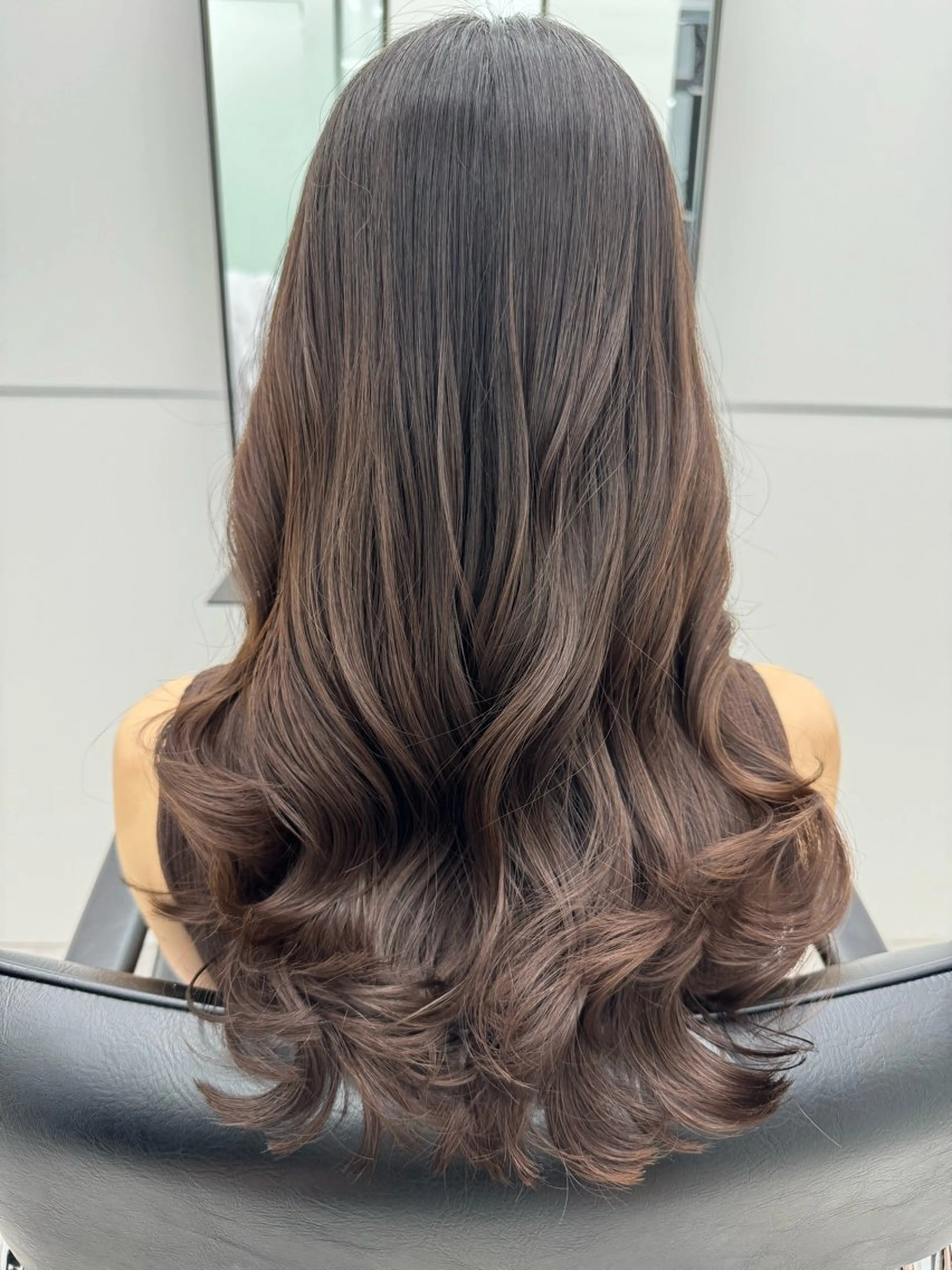 ロング パーマ カット パーマ GO TODAY シェアサロン 銀座Arc店所属・デジタルパーマ🫧 韓国風ヘア🫧サクラのヘアスタイル