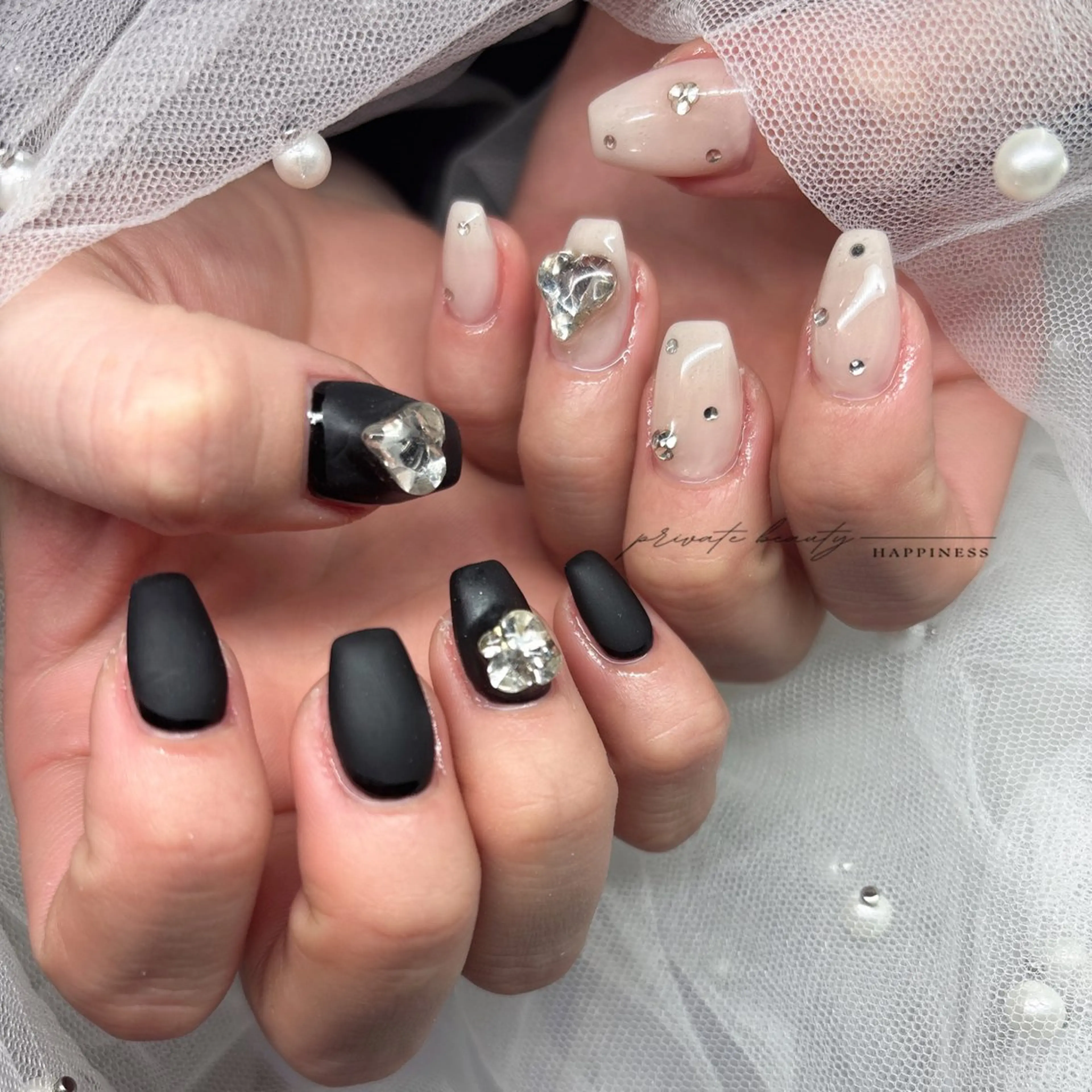 ネイル 韓国ネイル ロングネイル マットネイル ピンク スカルプネイル ハンドネイル happiness nailのネイルデザイン