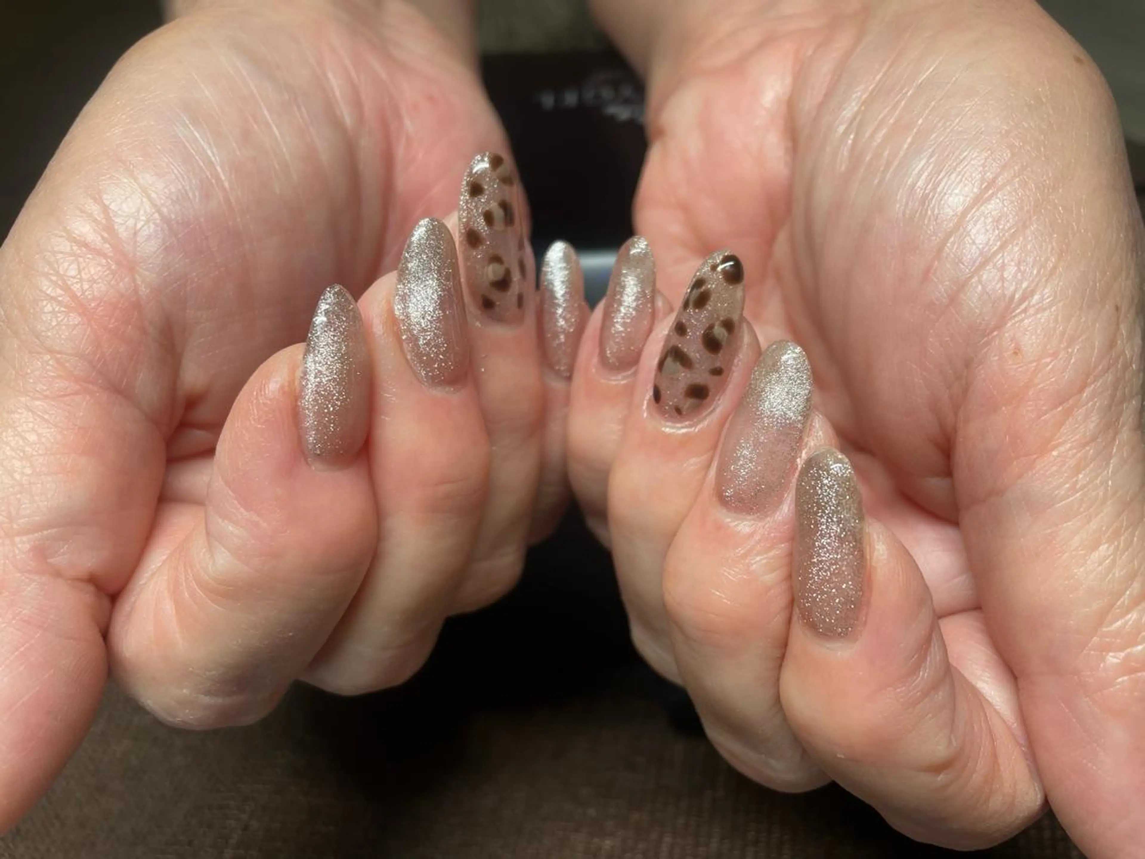 ミディアム ネイル M. KOTOMIのネイルデザイン