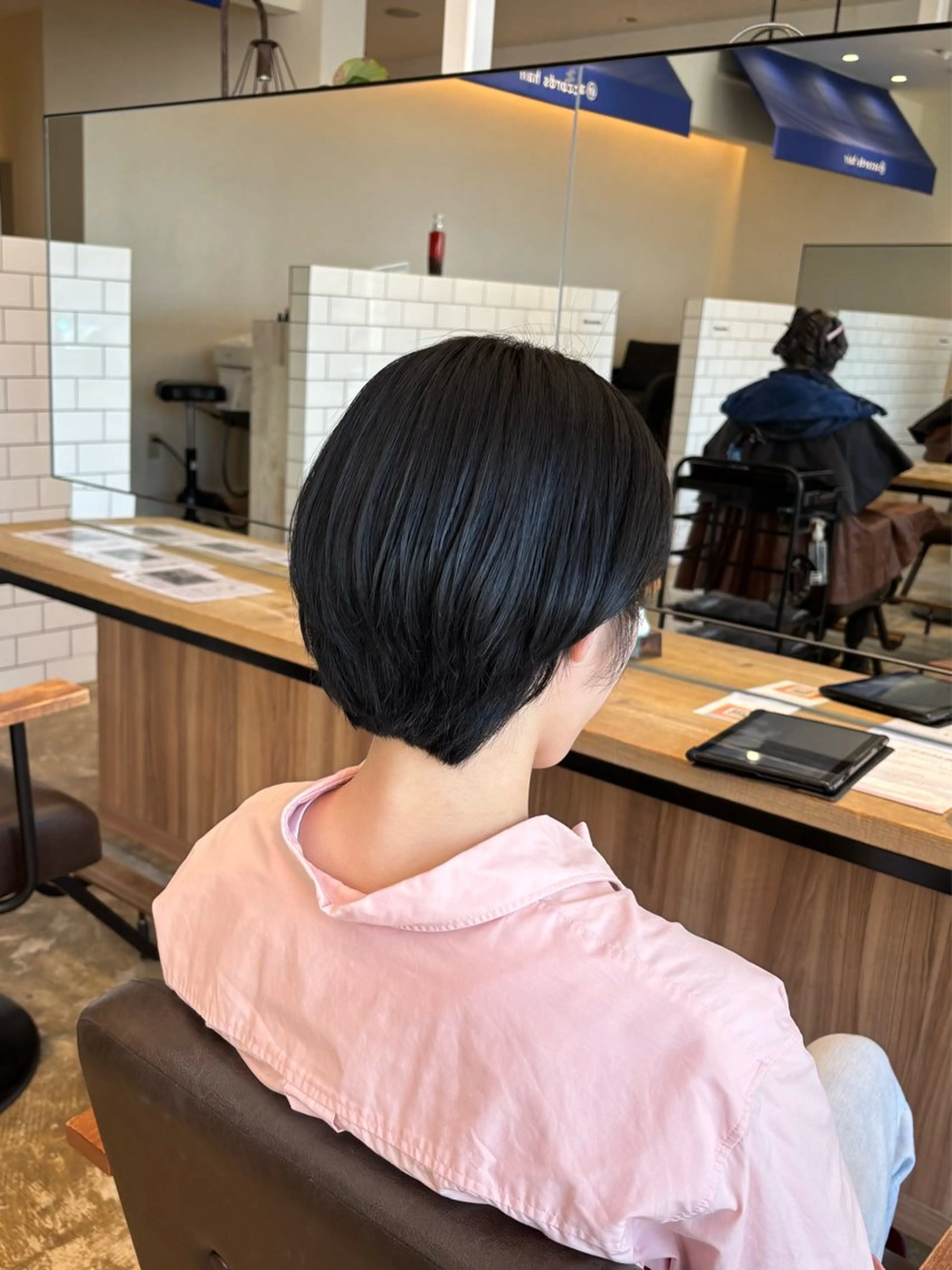 ショート カラー 黒髪 ブリーチ 透明感カラー 伊藤綸埜/艶髪/ 透明感カラー🌷のヘアスタイル