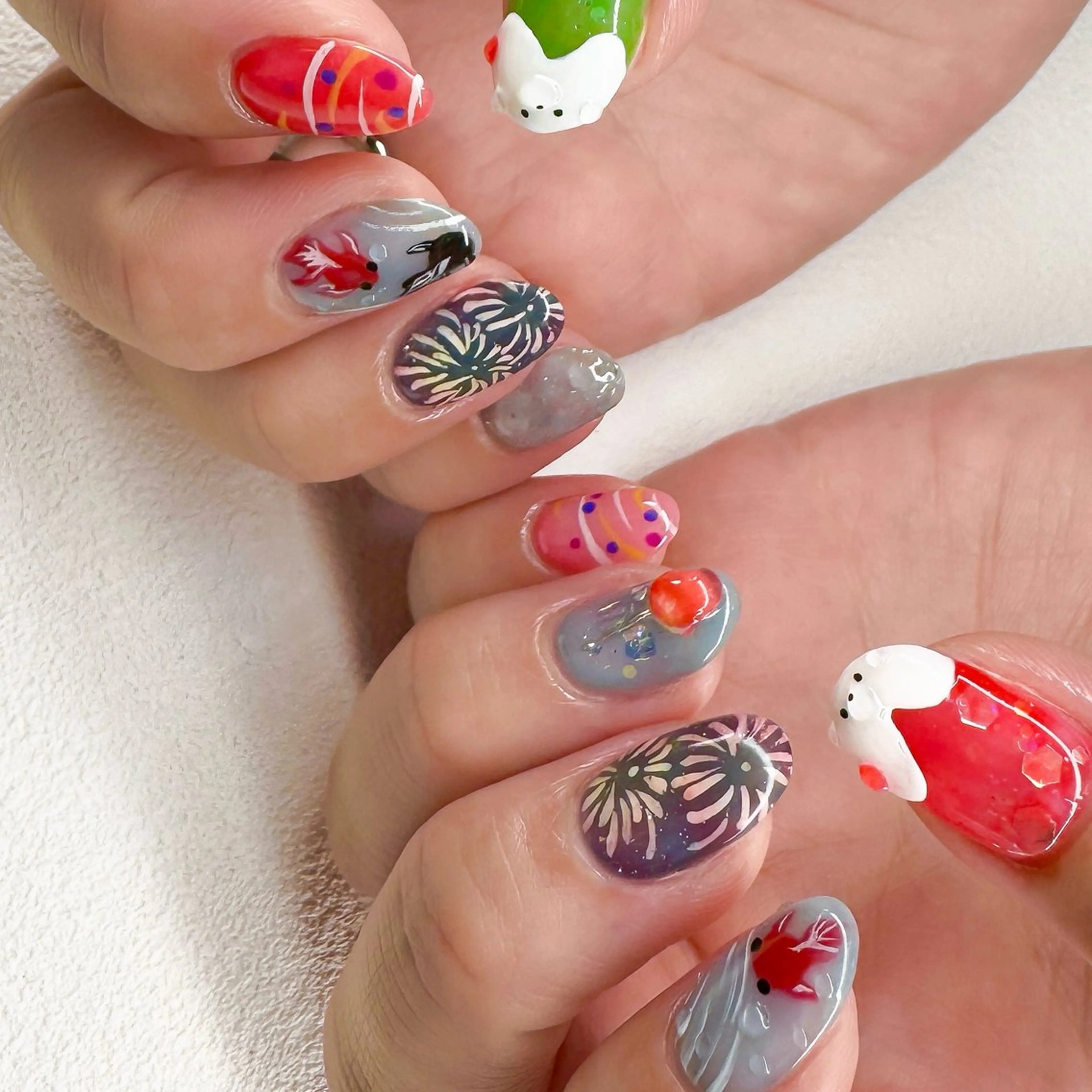 ネイル アートネイル オーロラネイル 夏ネイル ヨーヨーネイル ハンドネイル pointillé .ayaのネイルデザイン