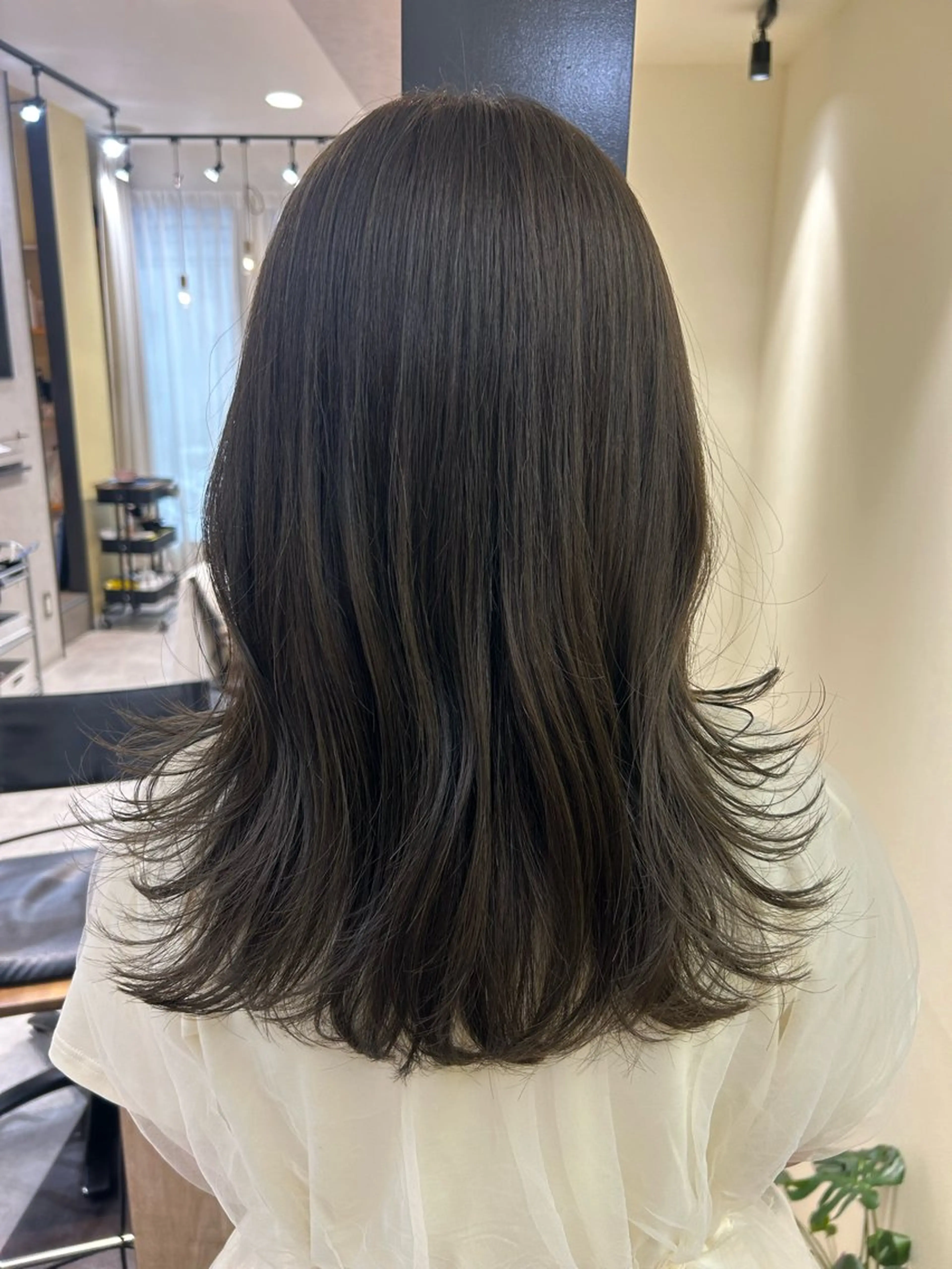 ロング カラー グレージュ カット ヘアカラー トリートメント hub hair レイヤー/透明感のヘアスタイル