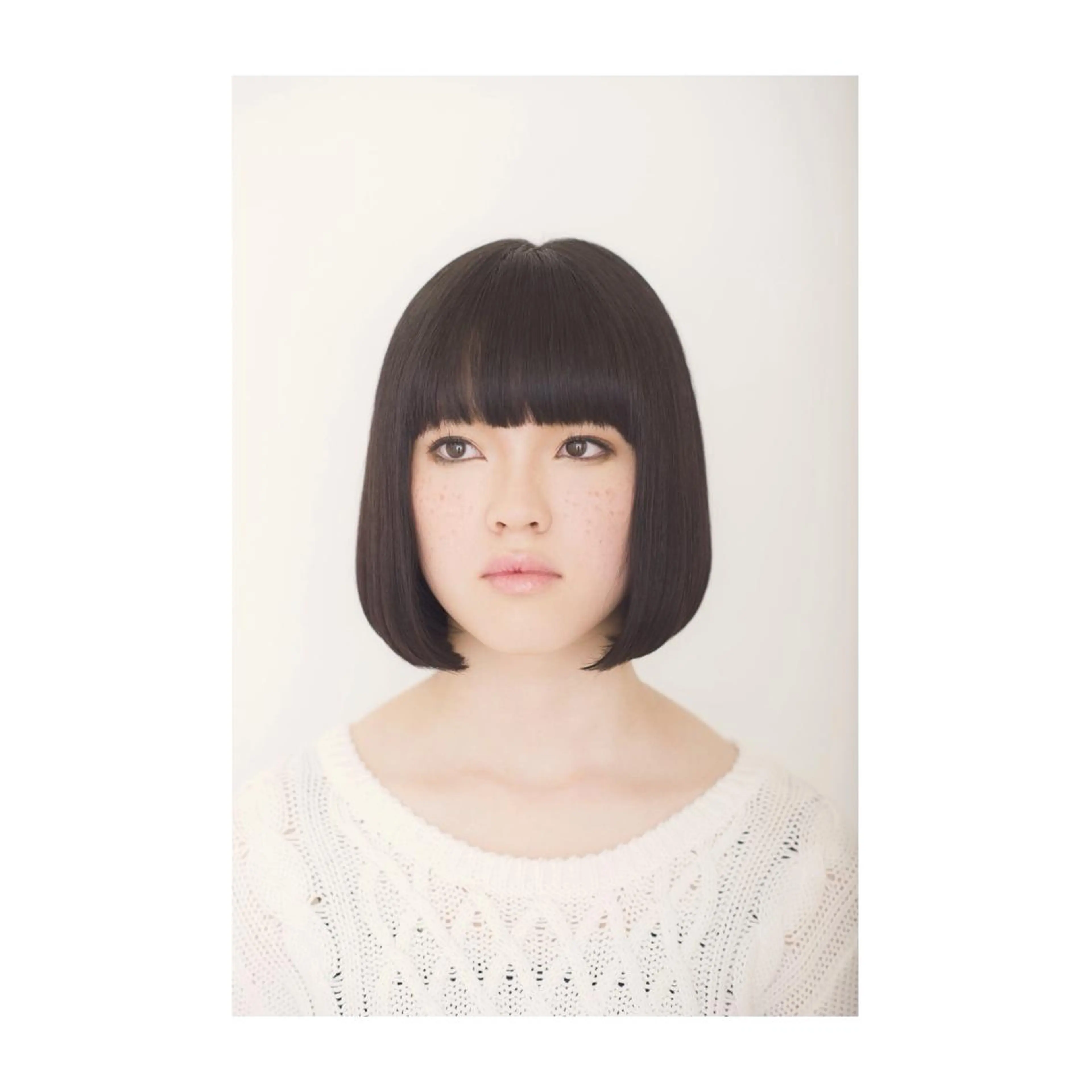 ショート ミディアム カラー ボブ アオガミ （前髪顔周りカット）のヘアスタイル