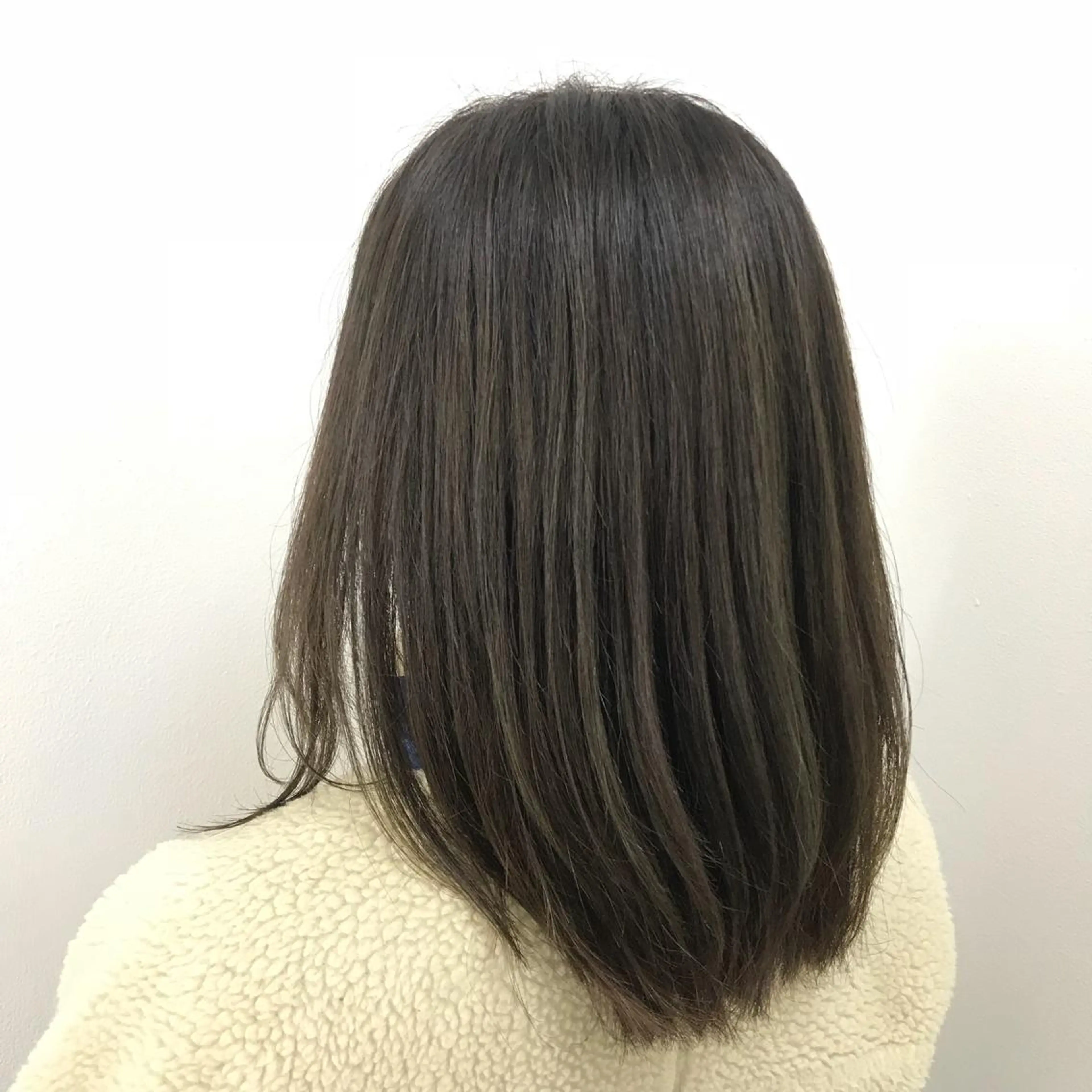 ミディアム カラー Rayt hair所属・Rayt hair レイトヘアーのヘアスタイル