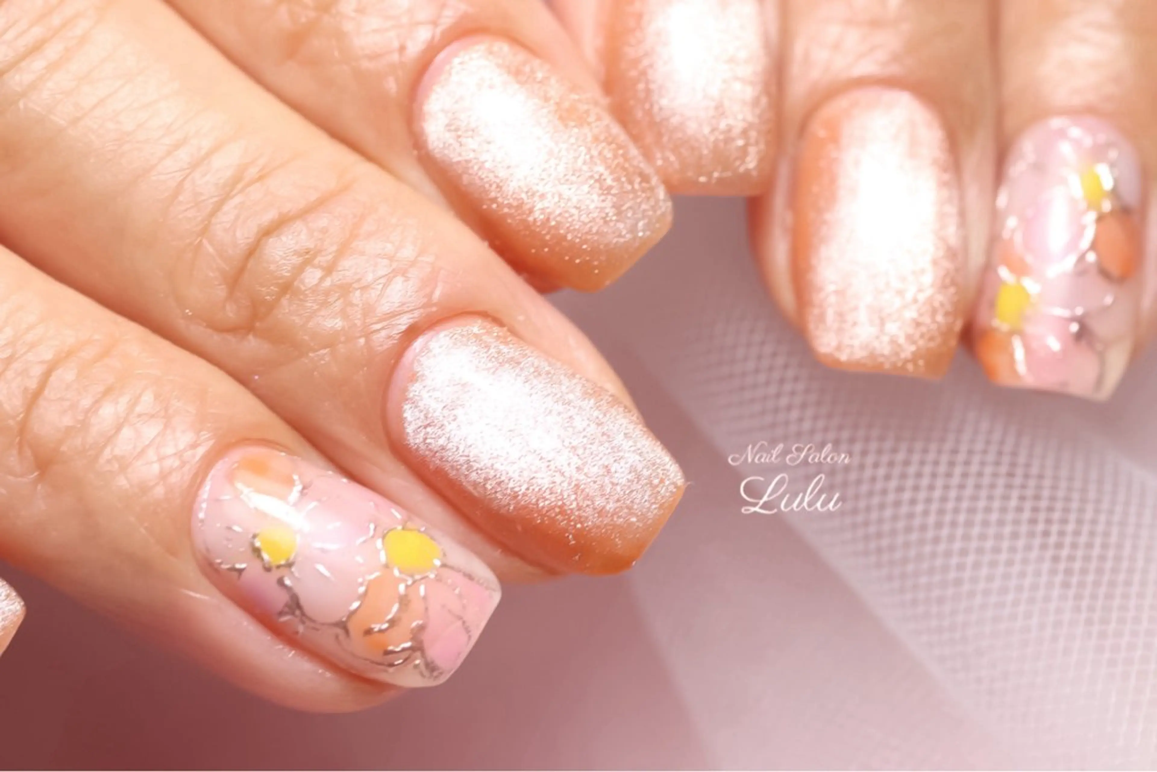 ネイル ハンドネイル Lulu nail salon 南堀江店所属・西村 あやかのネイルデザイン