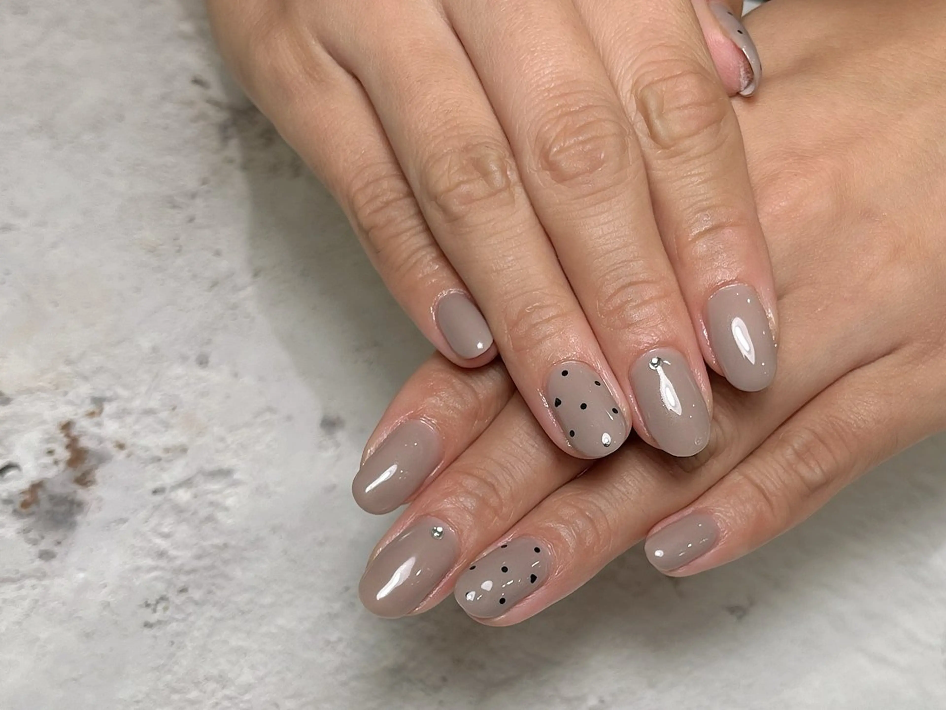 ネイル ERFOLG　GINZA横浜駅店所属・ERFOLG横浜店 石橋しのぶのネイルデザイン