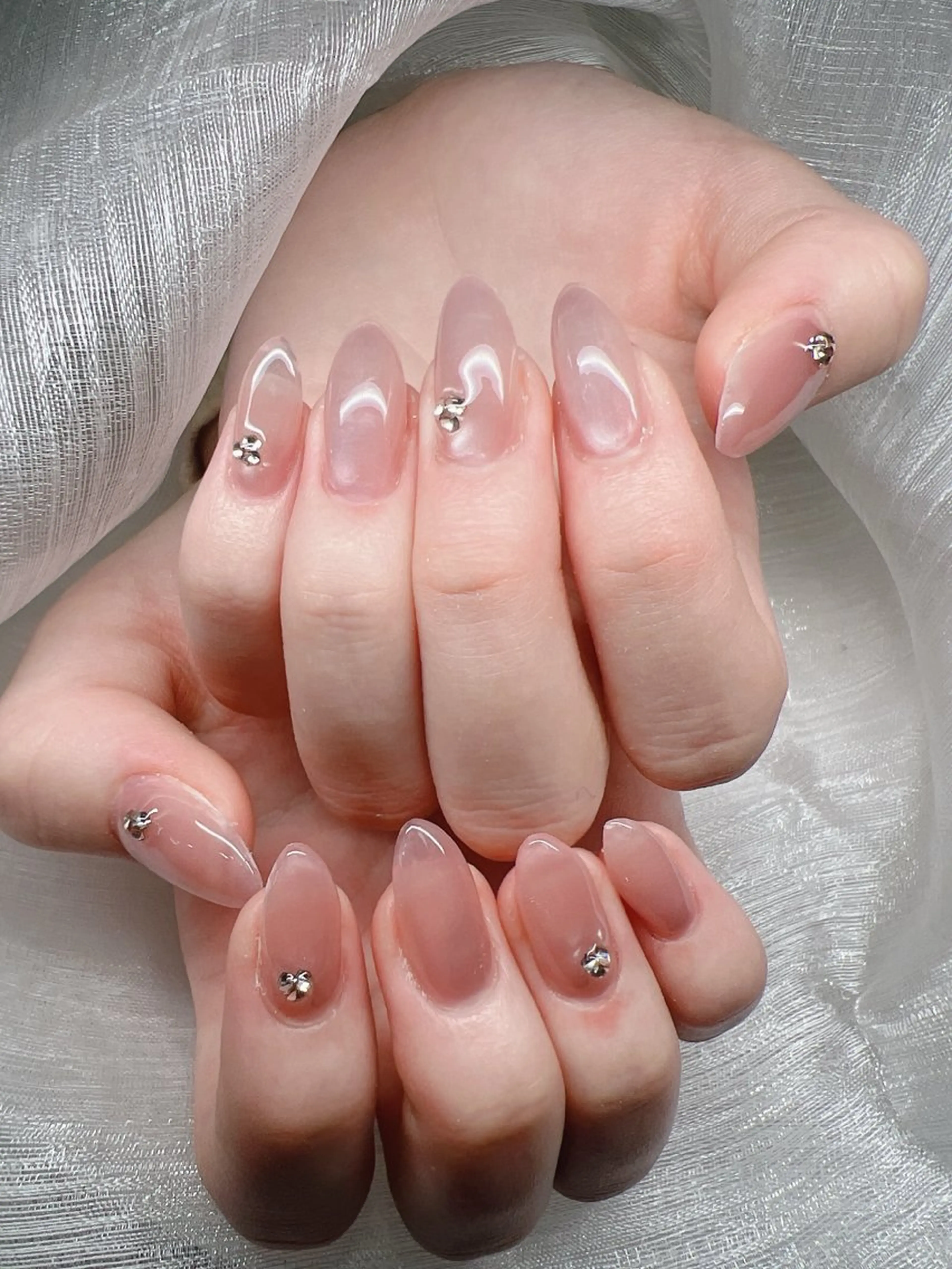 ネイル 長さ出し グラデーション 卒業式 キラキラネイル マグネットネイル ハンドネイル Lee Nails チップ長さだし専門店のネイルデザイン