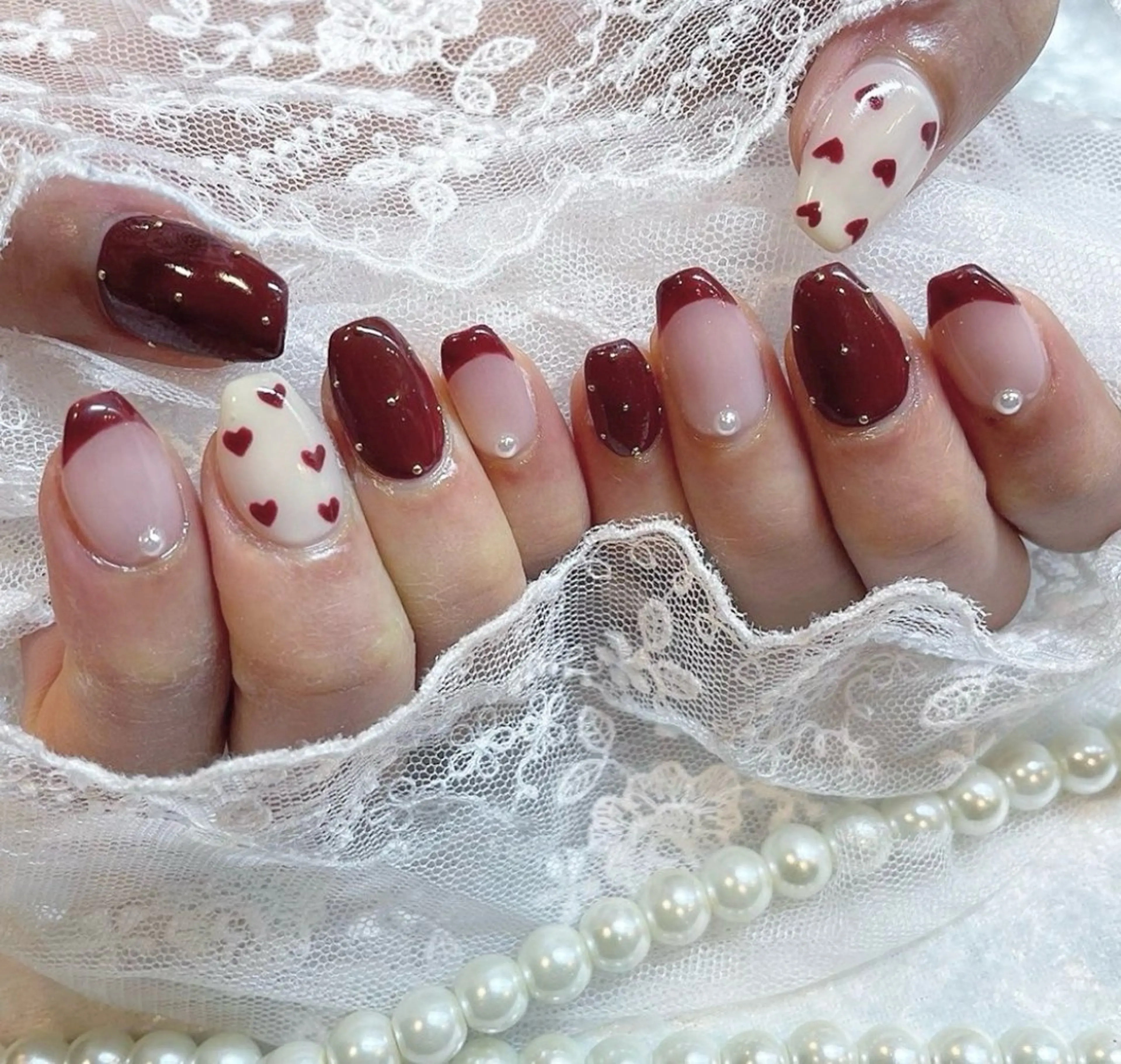 ネイル ジェルネイル ハート 韓国ネイル 持ち込み ワンカラーネイル ハンドネイル fiore nail 🦋のネイルデザイン