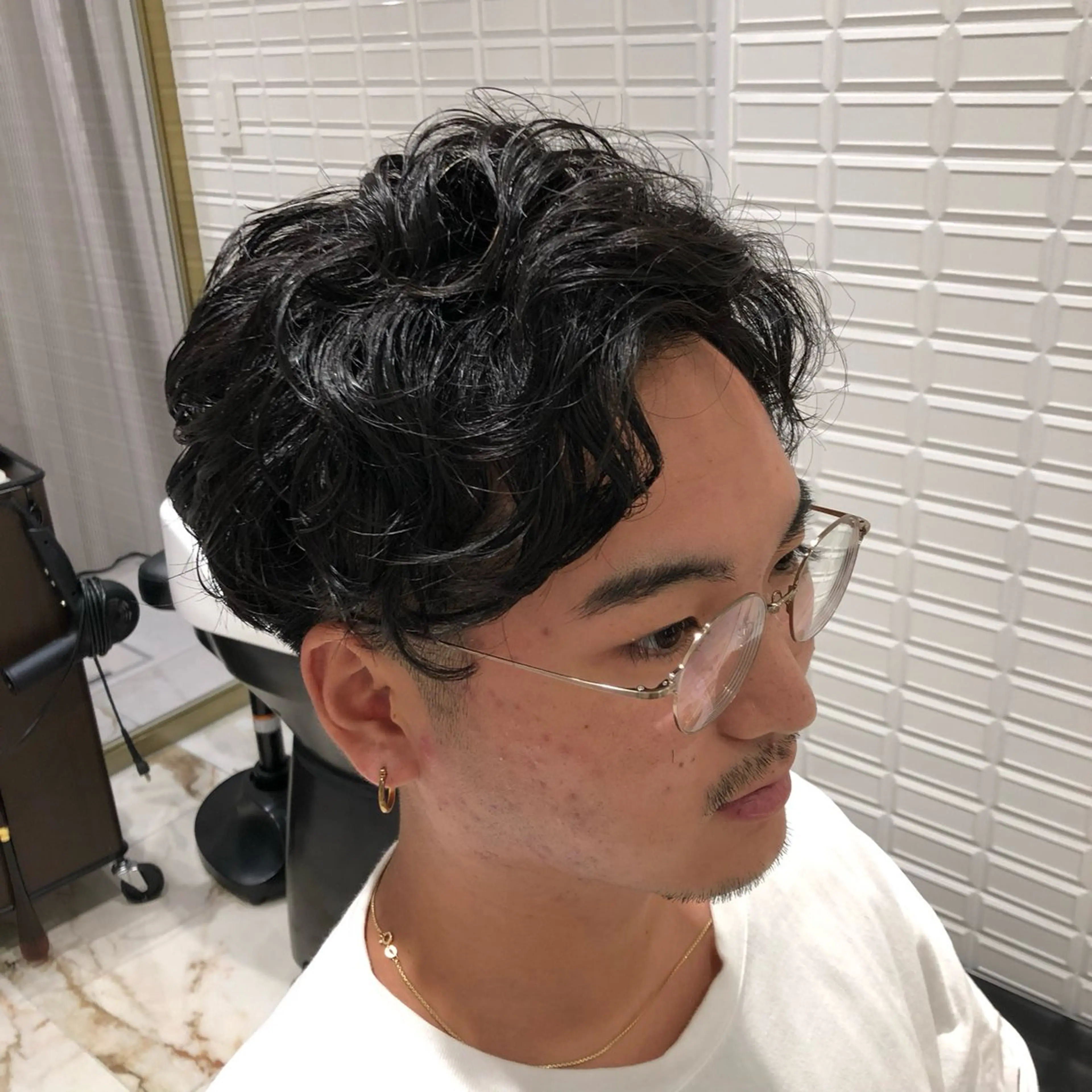 パーマ メンズ メンズパーマ スパイラルパーマ メンズ特化ニュアンス パーマ　RYOのヘアスタイル