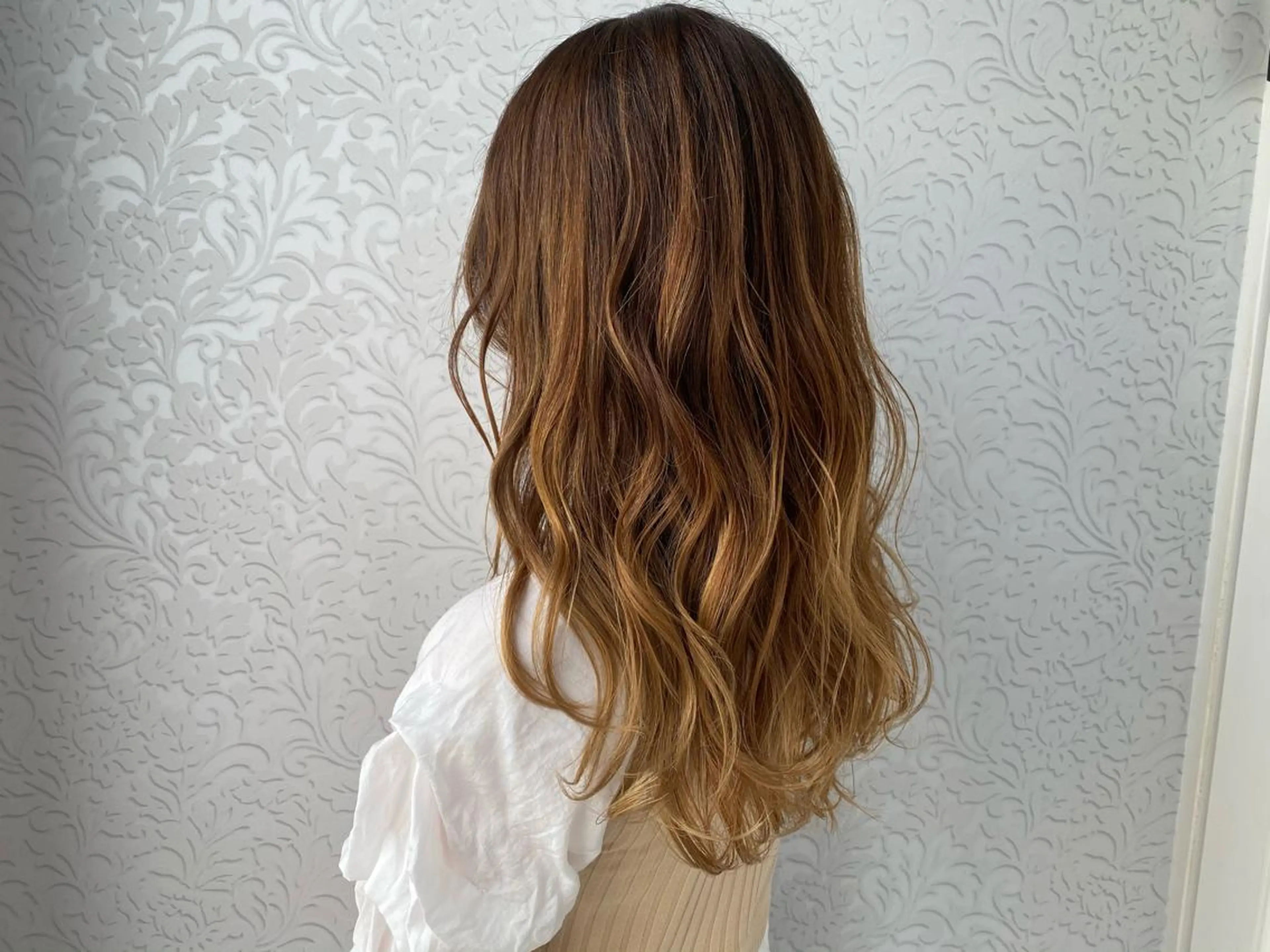 ロング PETZjasmine所属・顔周りカット/透明感 カラー🤍大塚蛍のヘアスタイル