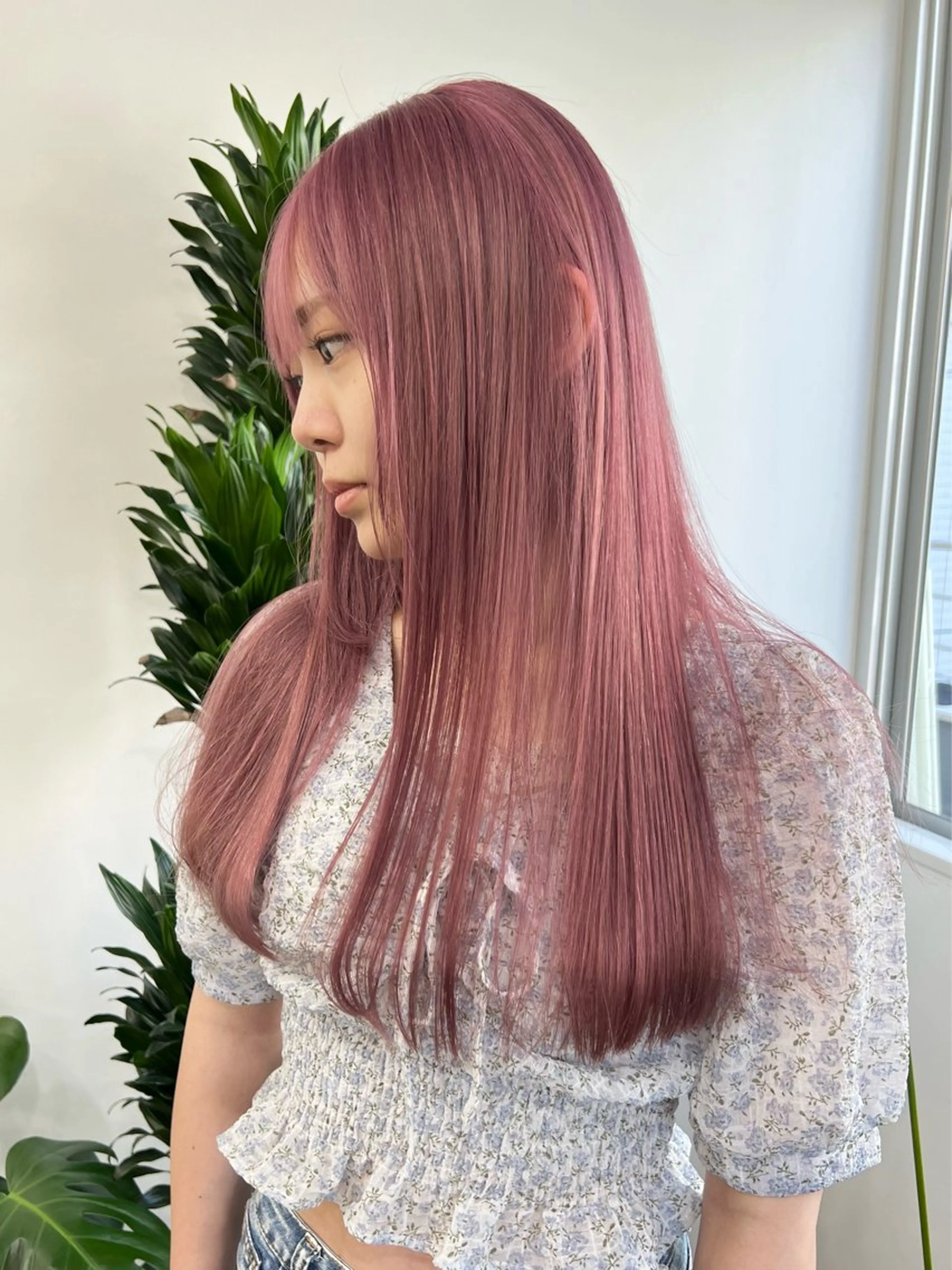 ロング カラー キッズ アッシュ バレイヤージュ ベージュカラー 黒髪 ブリーチ nico TOKYO 渋谷所属・ハイトーンブリーチ 特化🌈フジタハルキのヘアスタイル