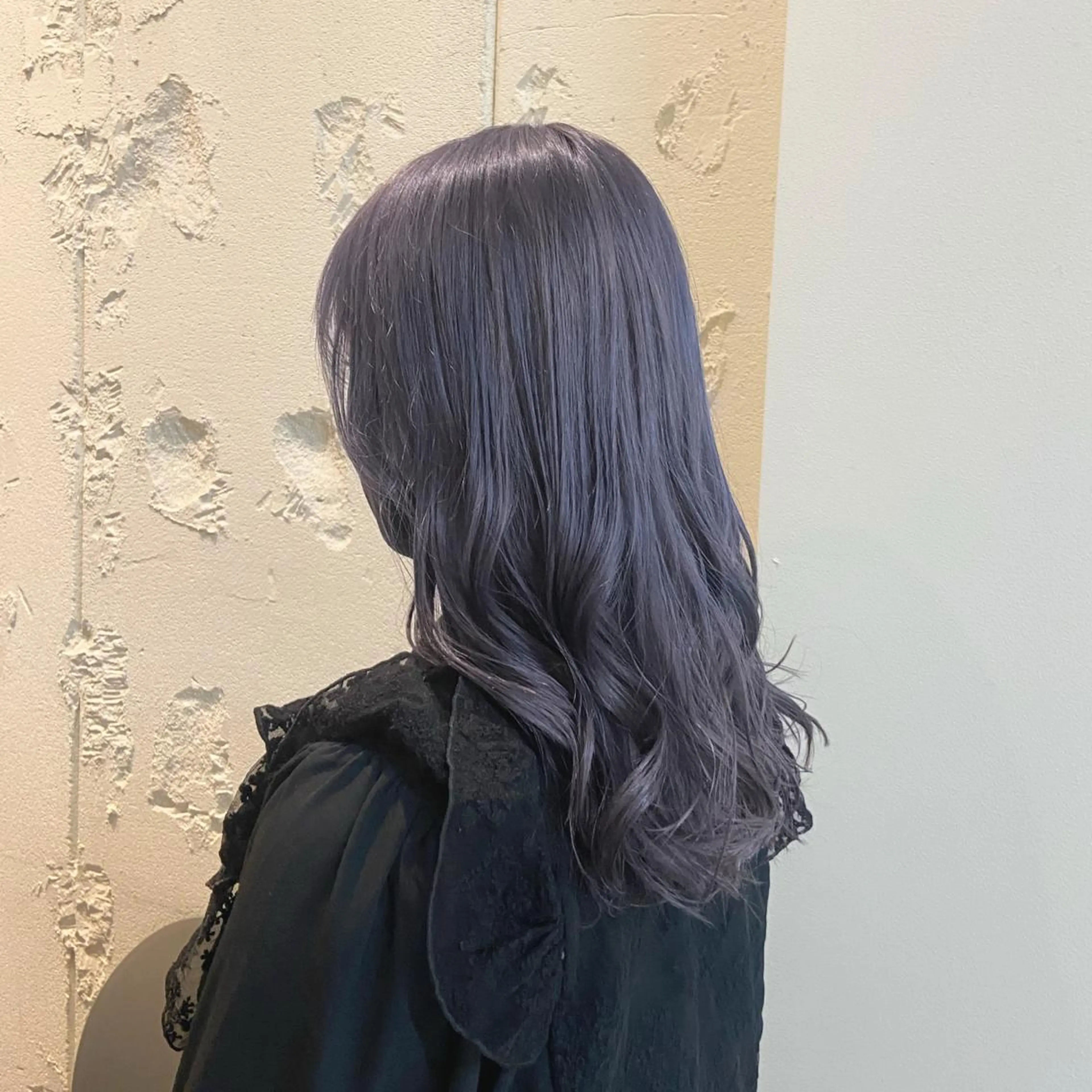 ロング カラー ハイトーン🦢 Natsumiのヘアスタイル
