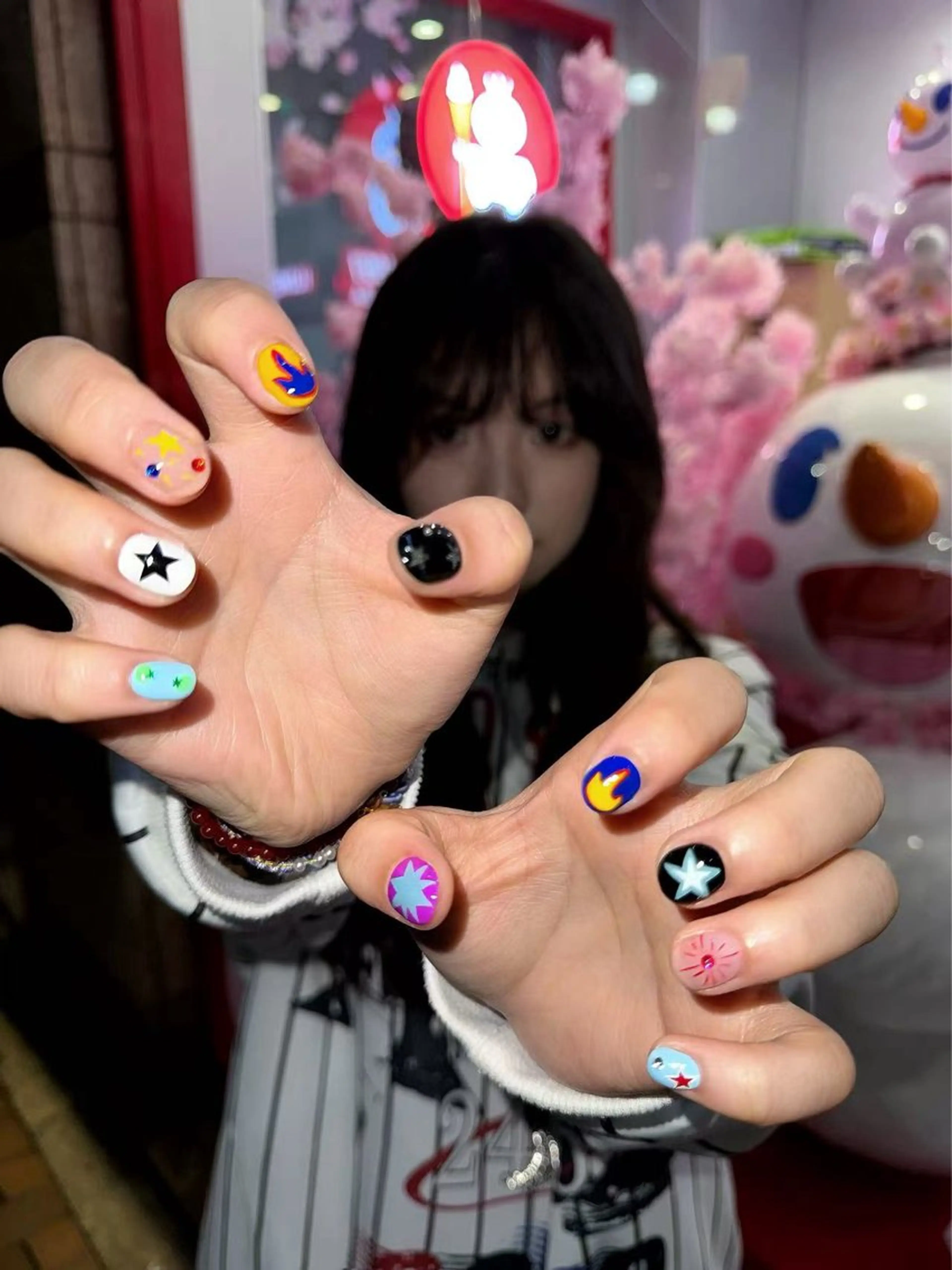 ネイル クリアネイル 成人式 フラッシュネイル フットネイル フレンチネイル 💫KASUMI 💅のネイルデザイン