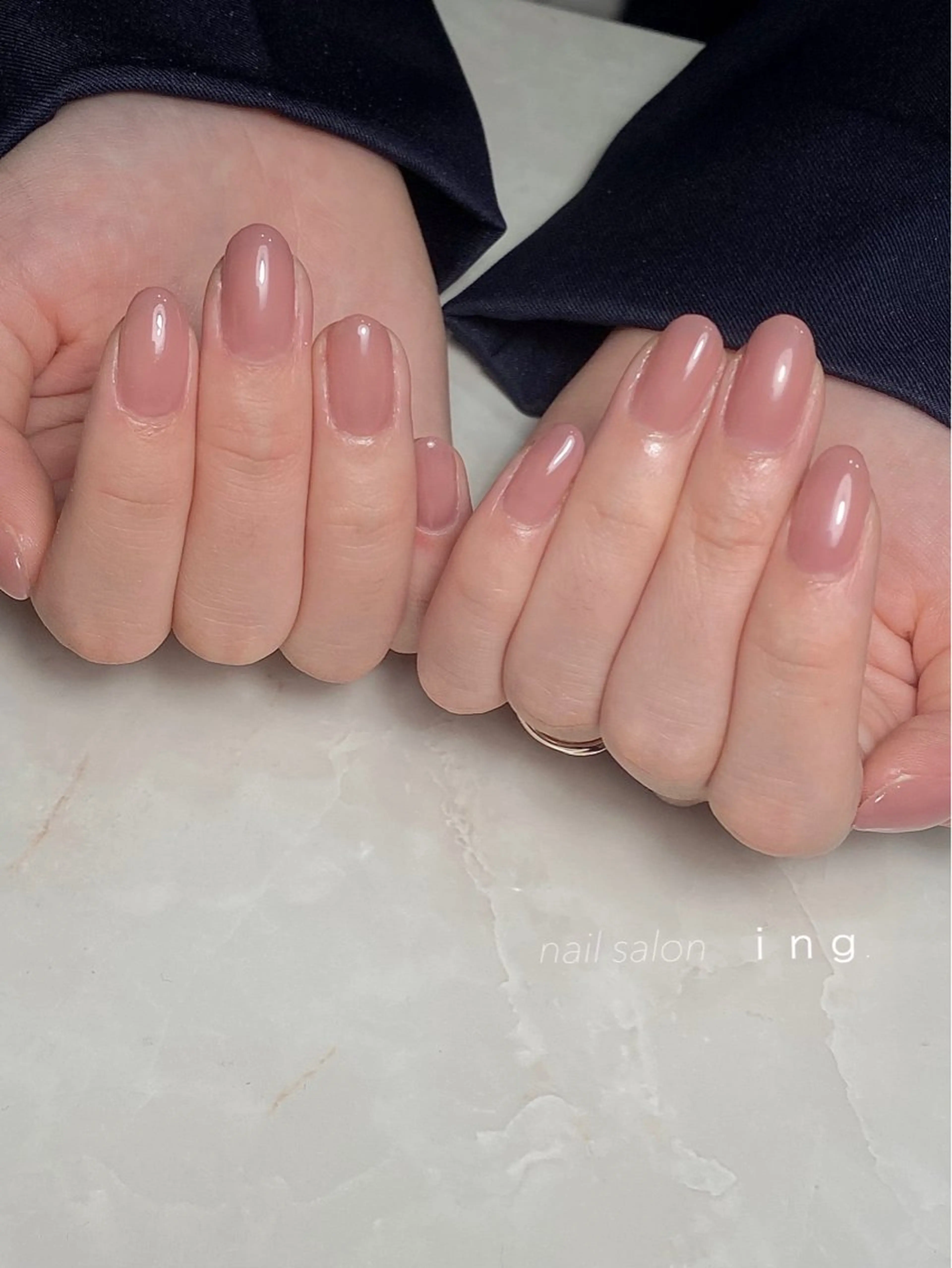 ネイル ワンカラーネイル ｉｎｇ .のネイルデザイン