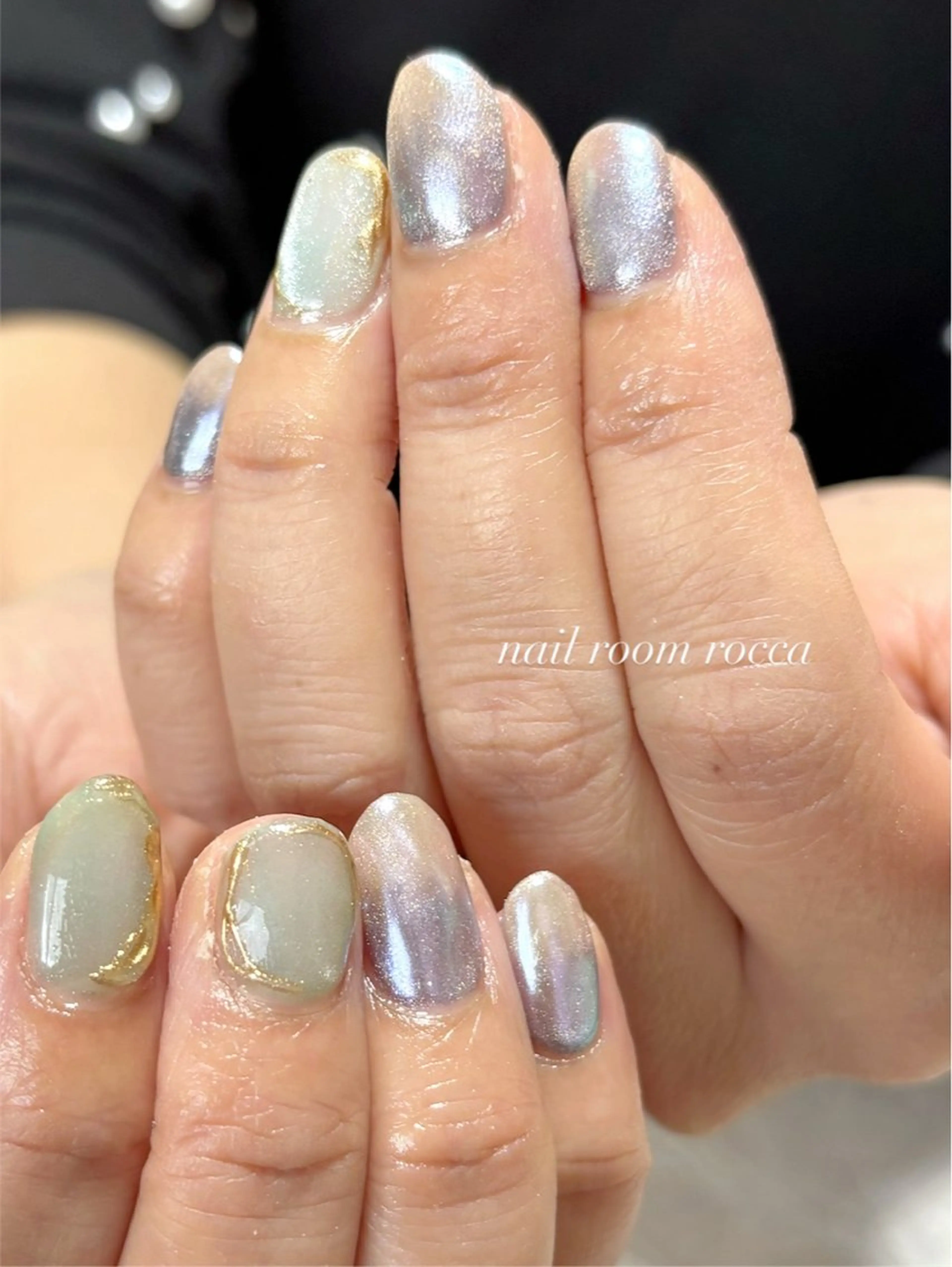 ネイル キラキラネイル ミラーネイル ハンドネイル 茂野 恵のネイルデザイン