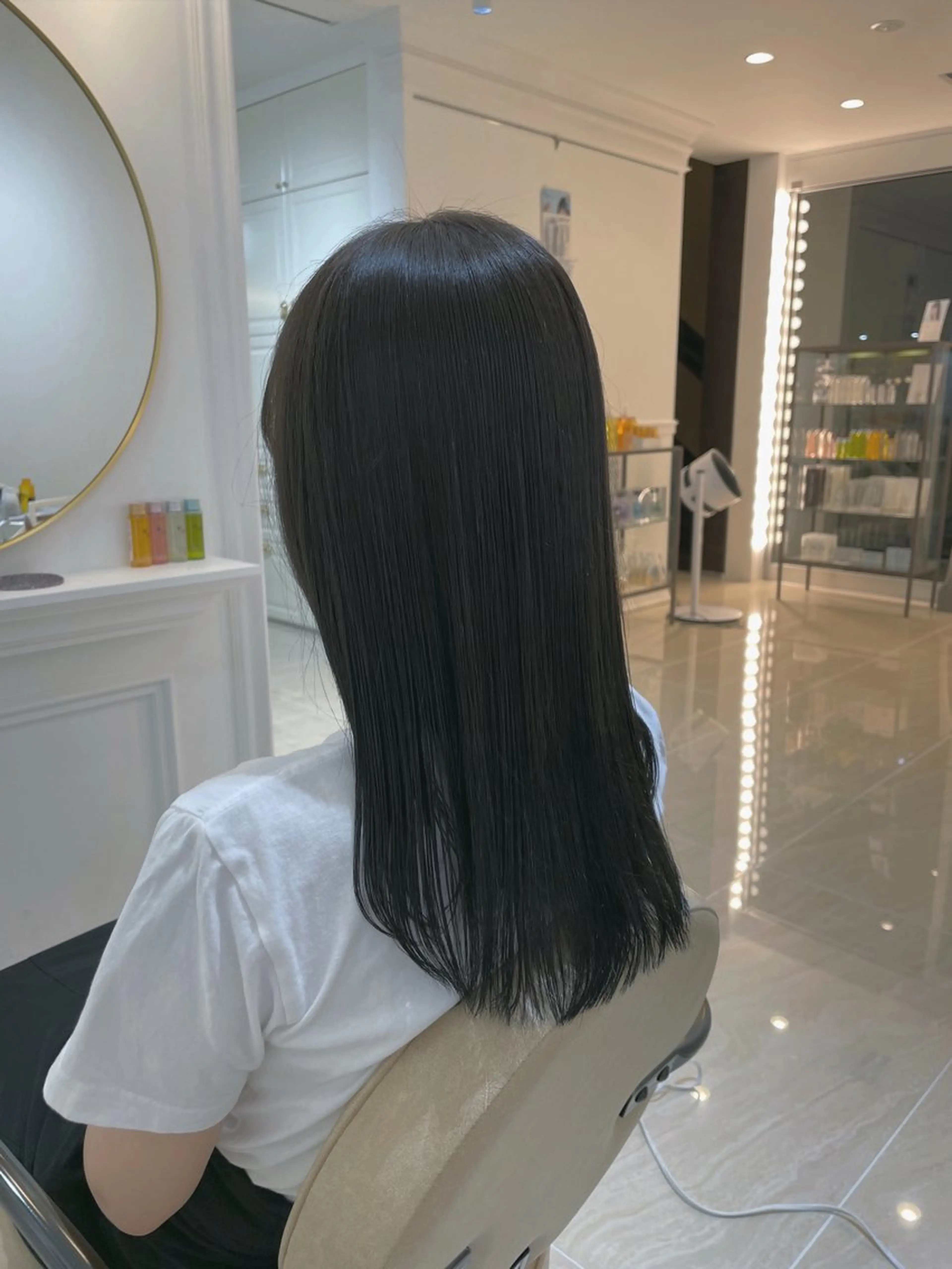 ロング nico. Julieのヘアスタイル