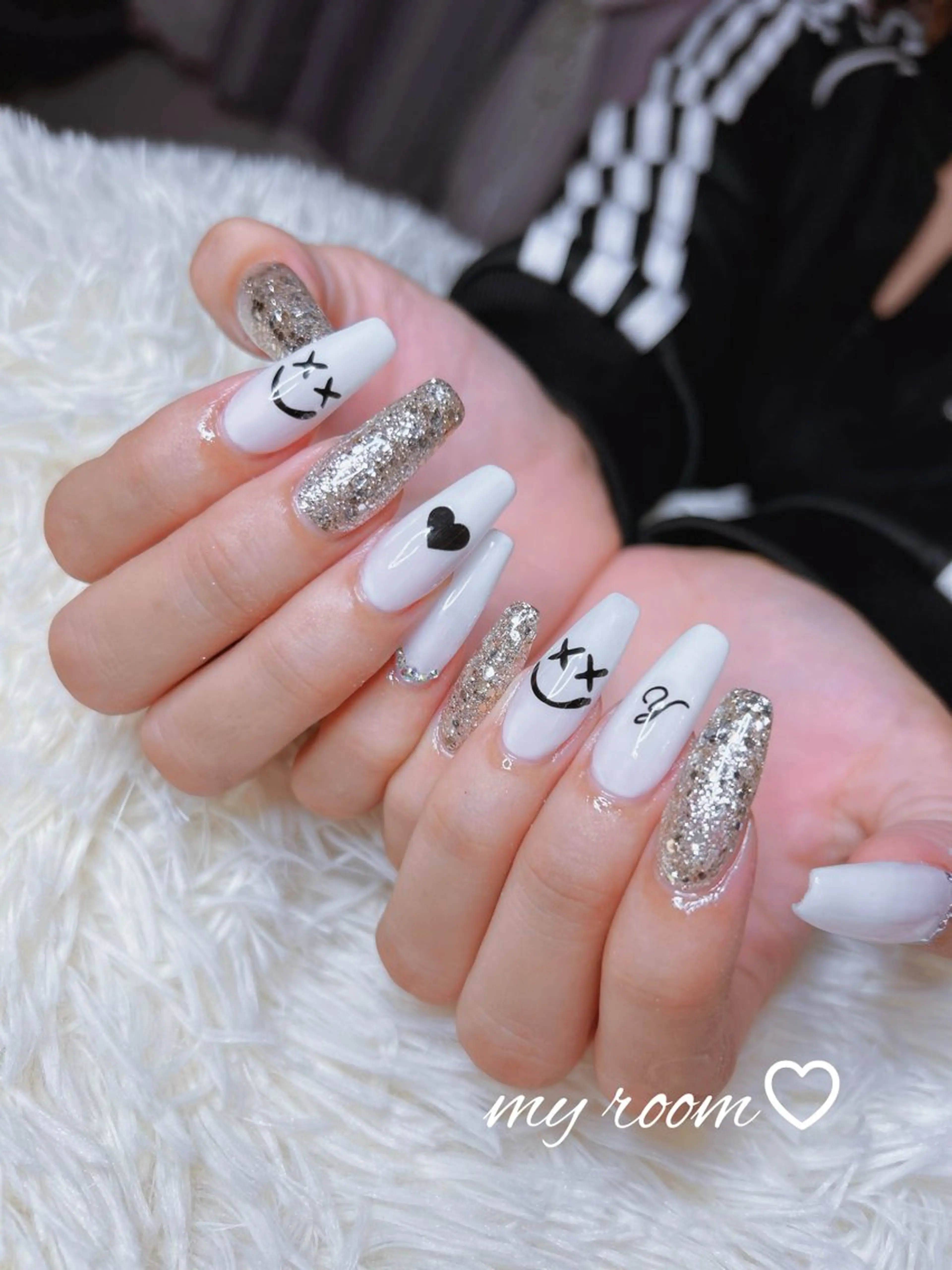 ネイル うるま市サロン Yuko Izawaのネイルデザイン