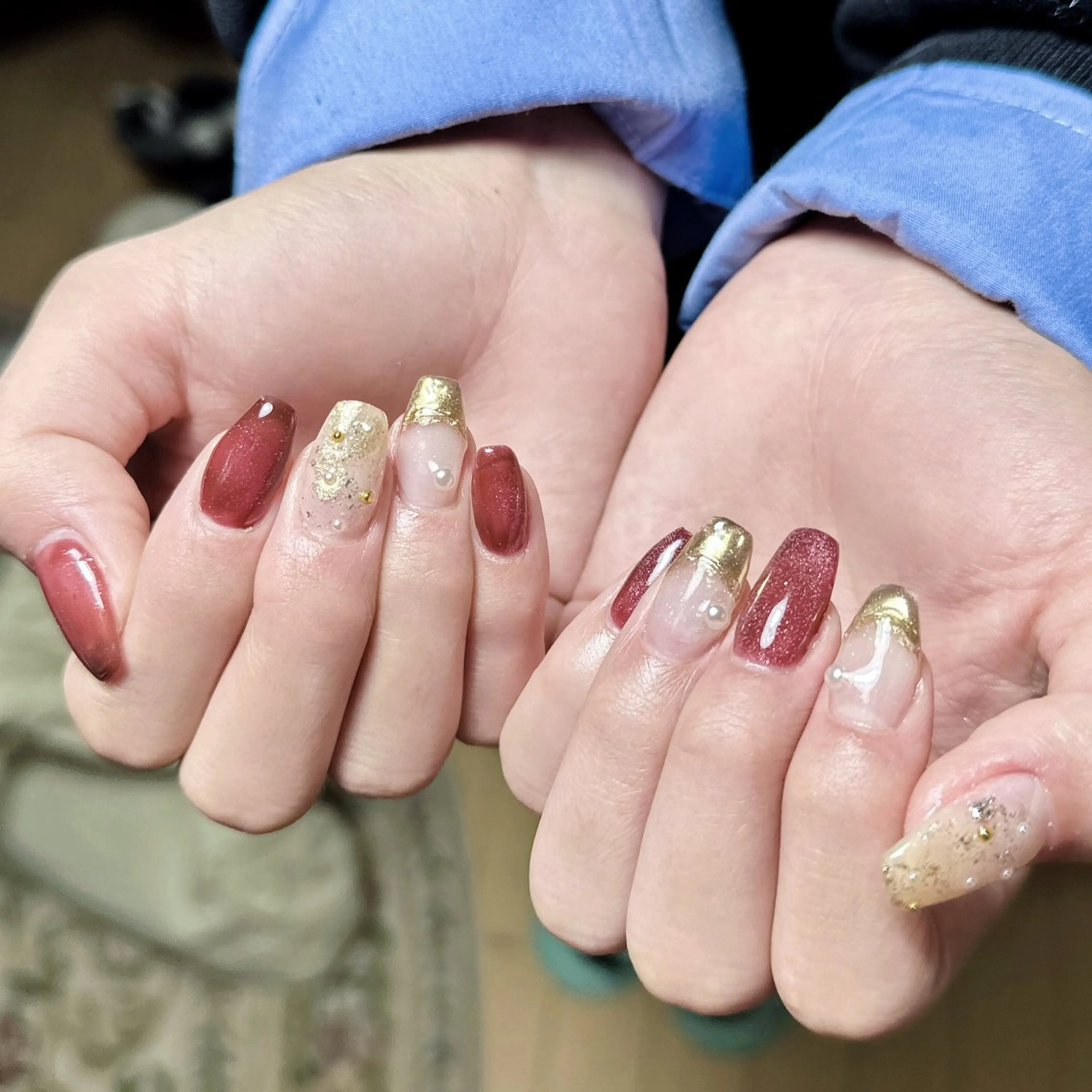ネイル ラメ(グリッター) マグネットネイル ミラーネイル ハンドネイル on nail 尾張旭三郷店のネイルデザイン