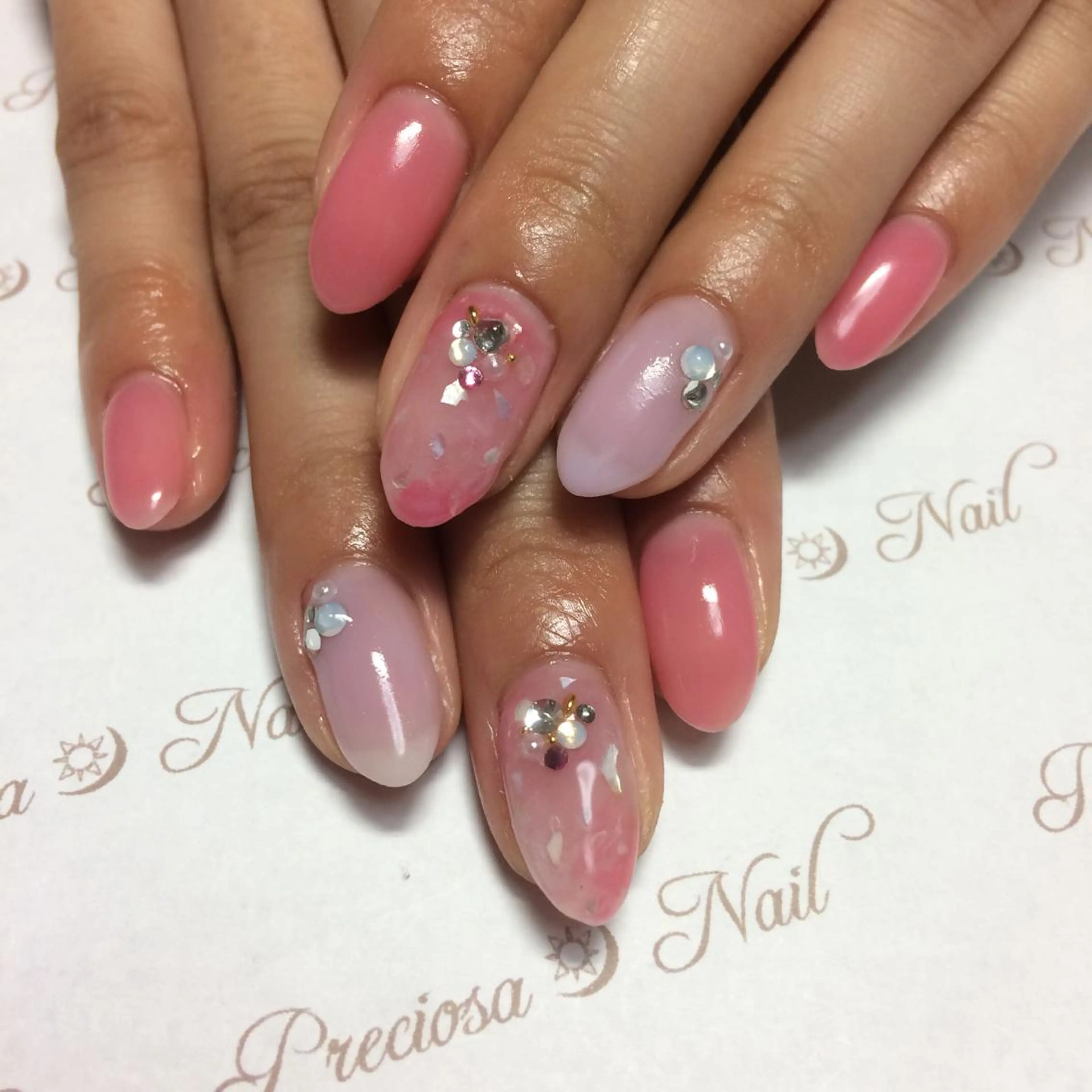 ネイル preciosa.nail所属・久場 晴美のネイルデザイン