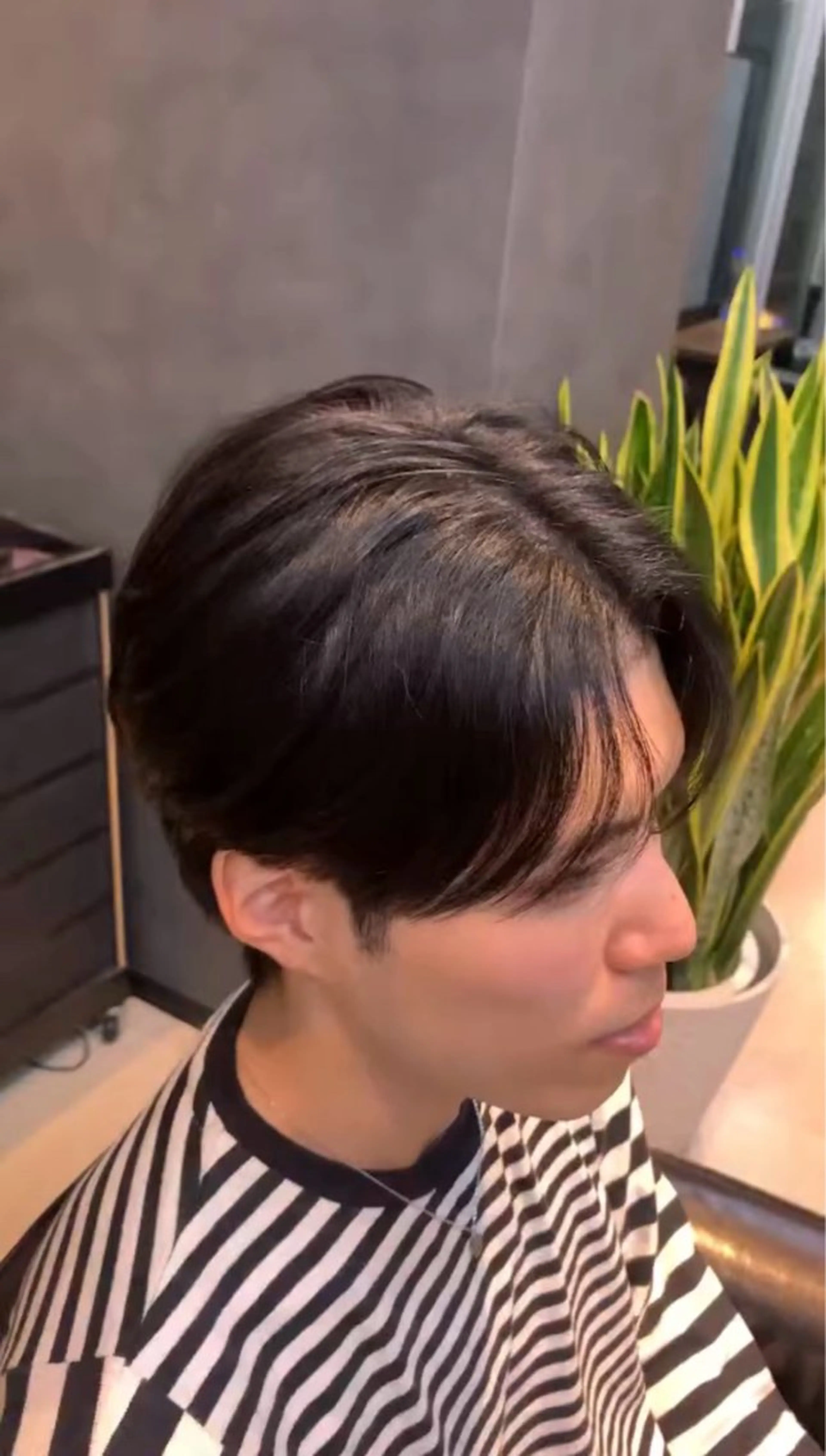 メンズ メンズ韓国風 REEED所属・メンズカット 中村颯汰のヘアスタイル