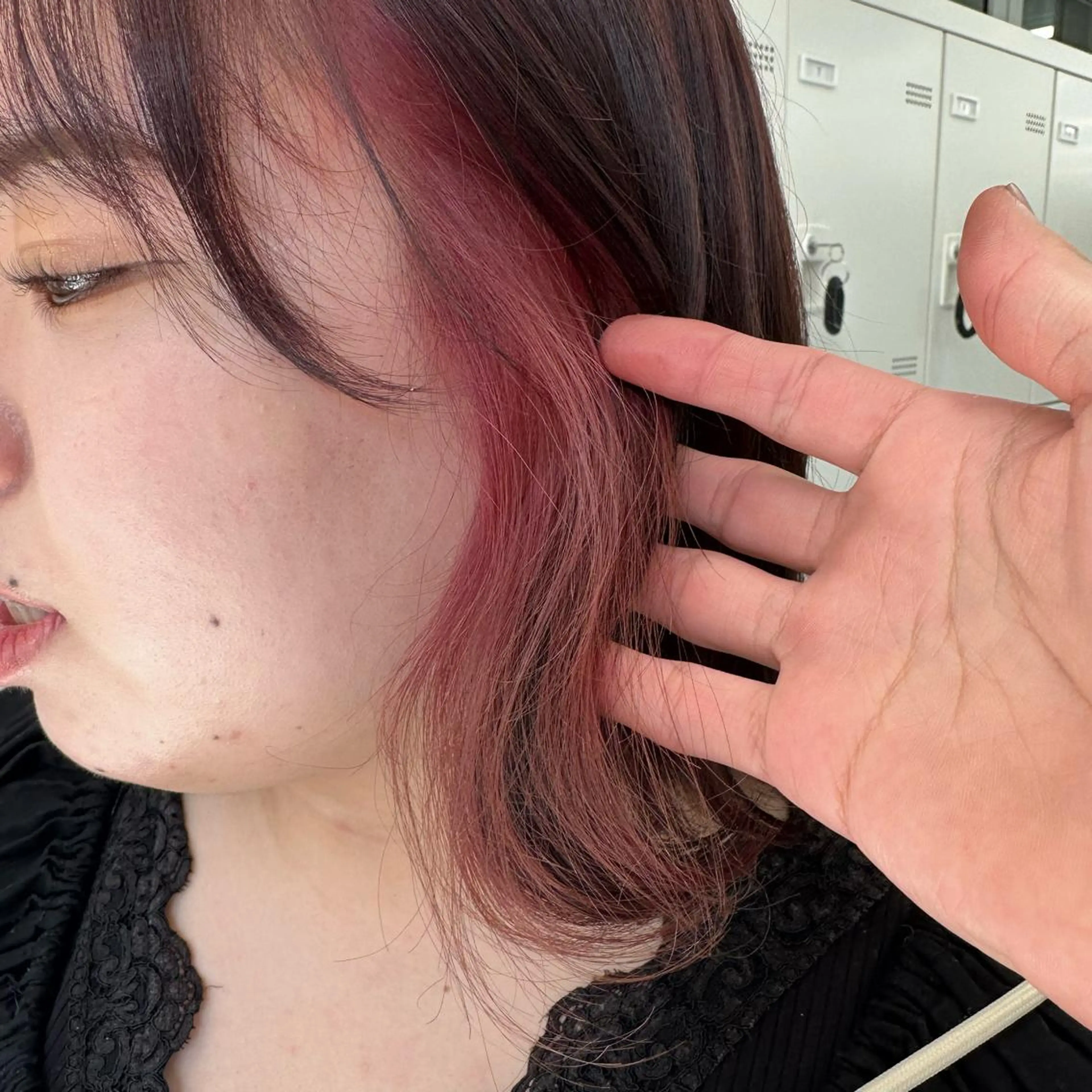 ミディアム カラー ケアブリーチ 韓国レイヤーKYONのヘアスタイル