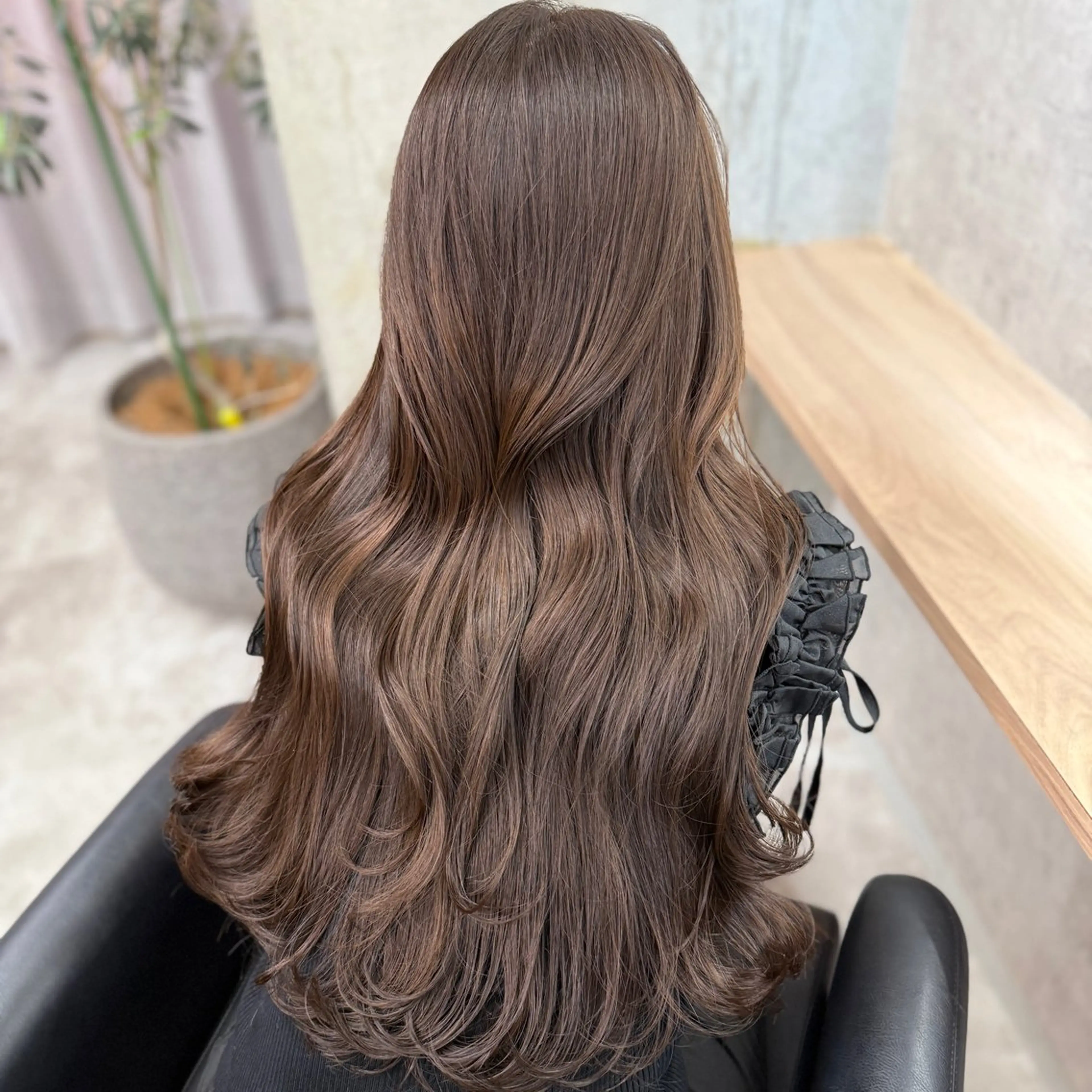 ロング ヘアカラー トリートメント alo所属・ほの/ブリーチモデル 🎀/艶カラーのヘアスタイル