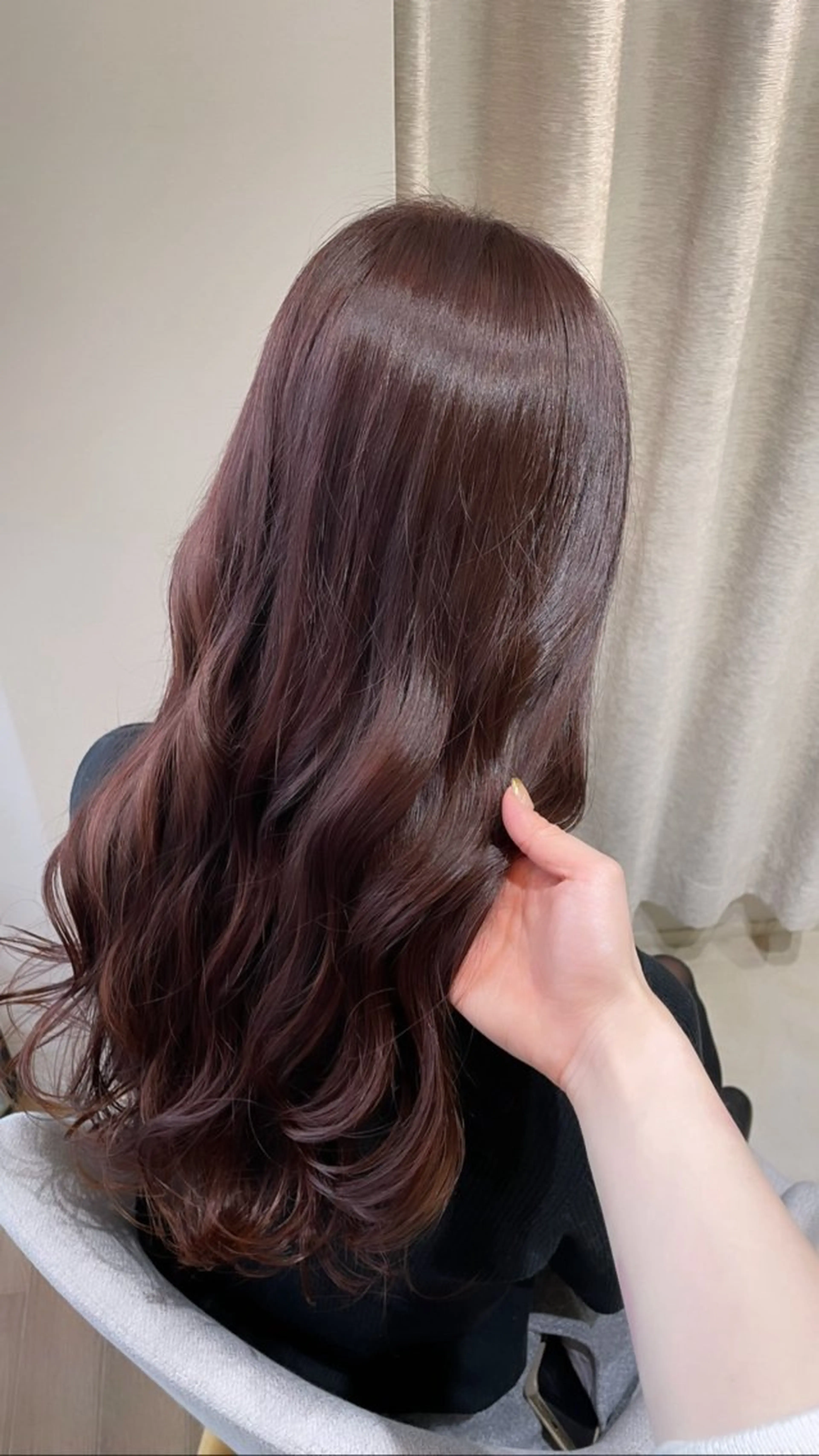 ロング カラー カット ヘアカラー トリートメント ayano / 透明感・くすみカラーのヘアスタイル