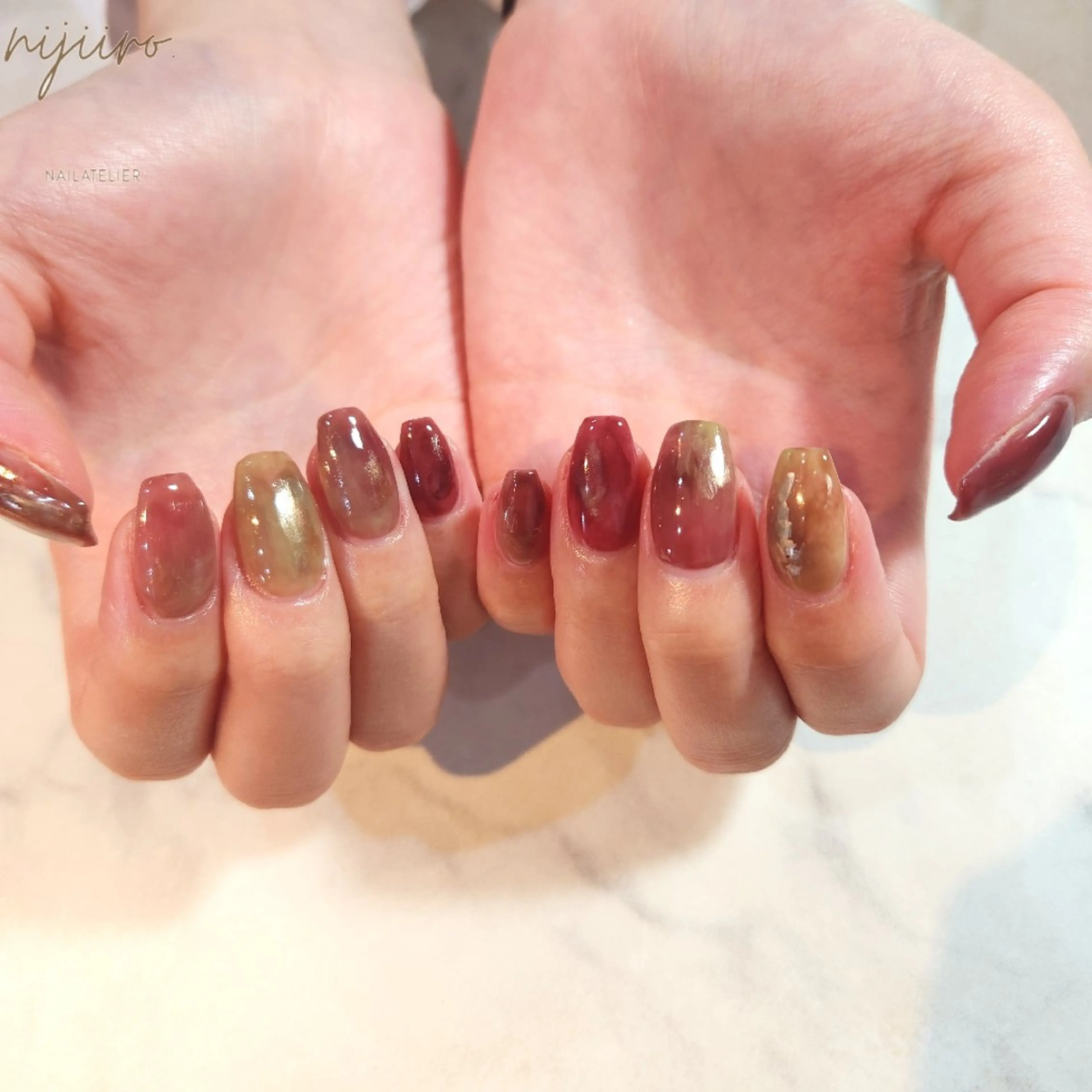 ネイル ハンドネイル nailatelier nijiiro.所属・nijiiro🌈 サトウのネイルデザイン