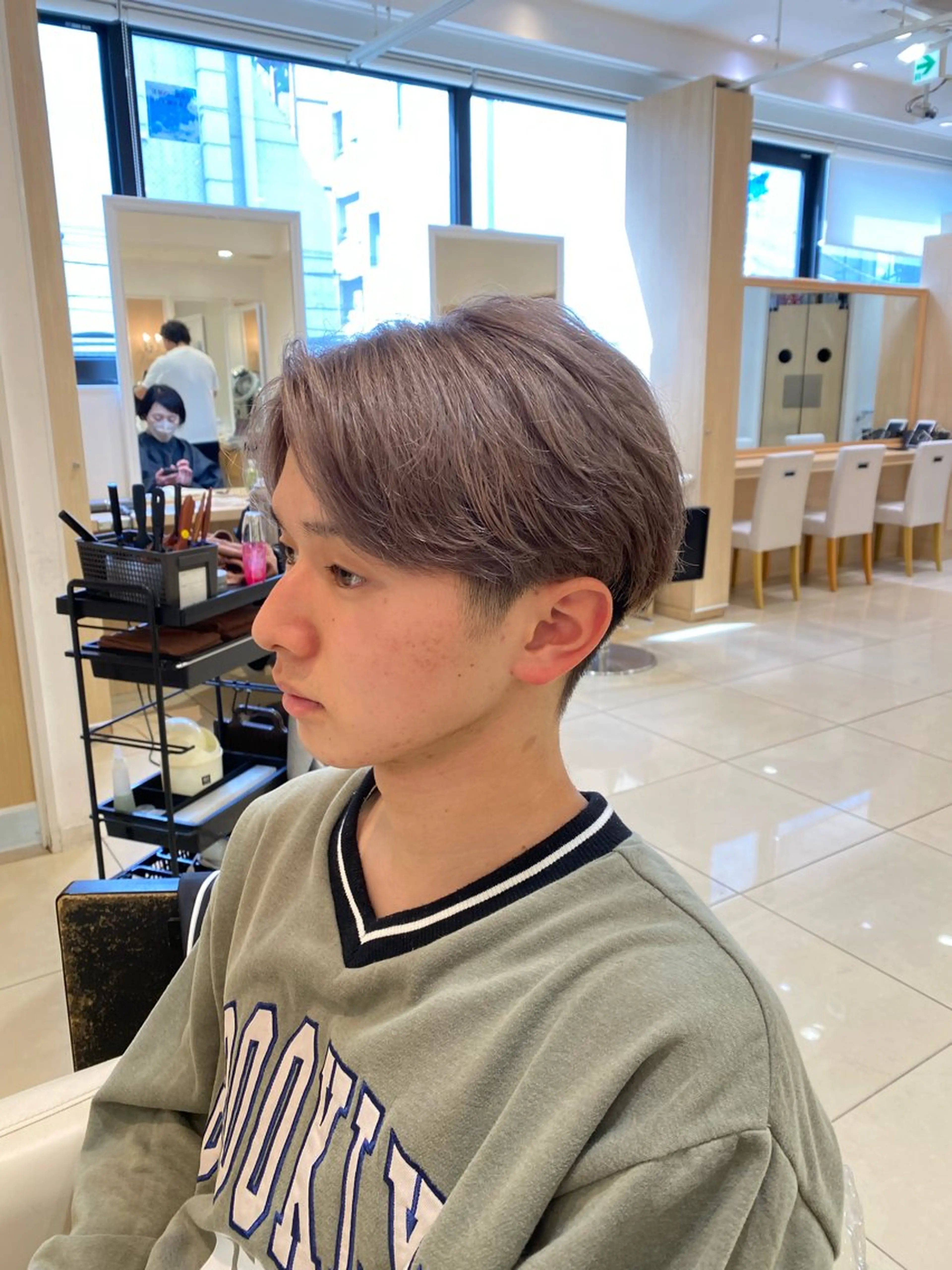 ショート カラー メンズ カット ヘアカラー メンズ特化型美容師 栗山勇人のヘアスタイル