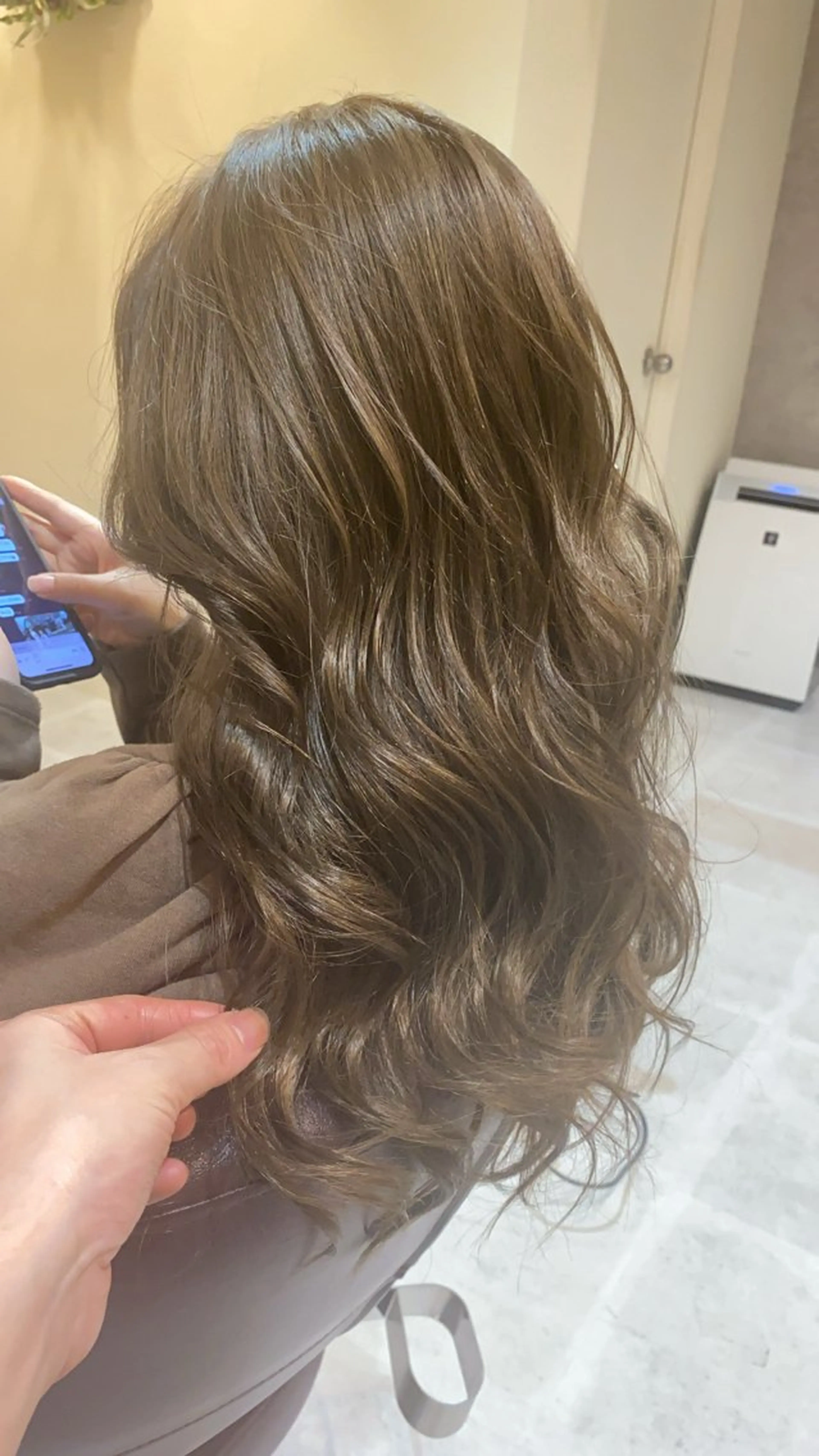 ロング カラー ベージュカラー hairdressing salon　mulum所属・代表Masa 久屋大通駅30秒のヘアスタイル