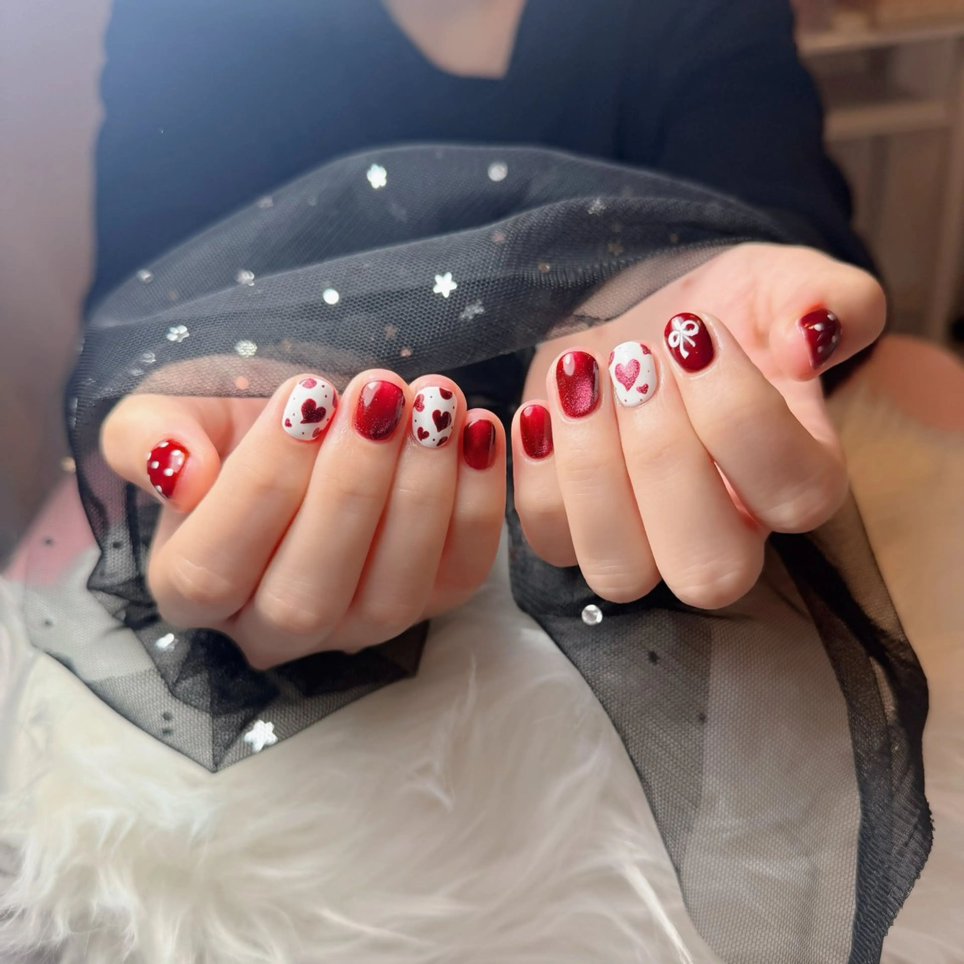 ネイル チークネイル フレンチネイル グラデーション 韓国ネイル マグネットネイル Hana nail所属・Hana Nailのネイルデザイン