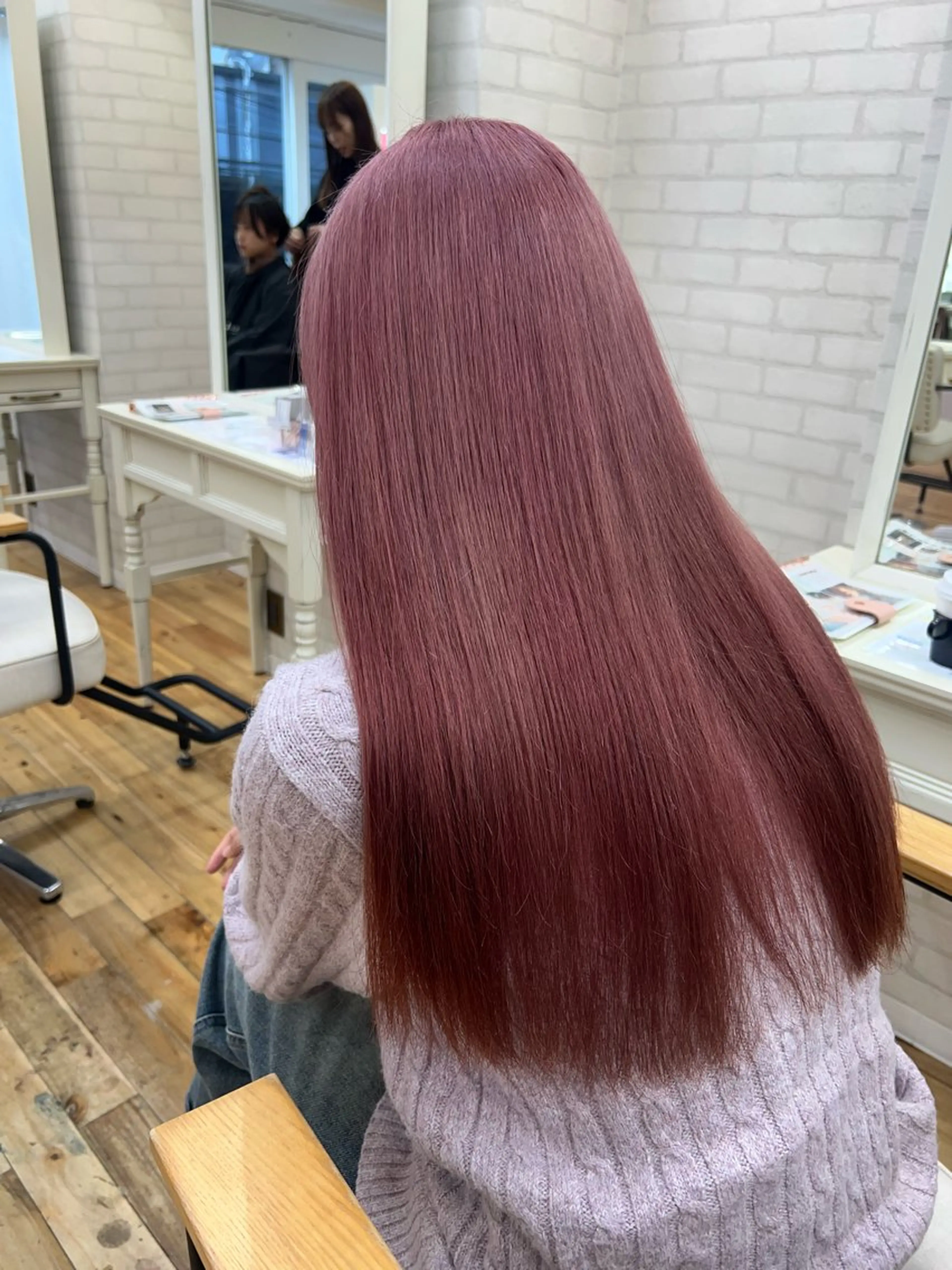 ロング カラー ヘアカラー トリートメント 一樹ハイトーン/ブリ ーチ/透明感カラーのヘアスタイル