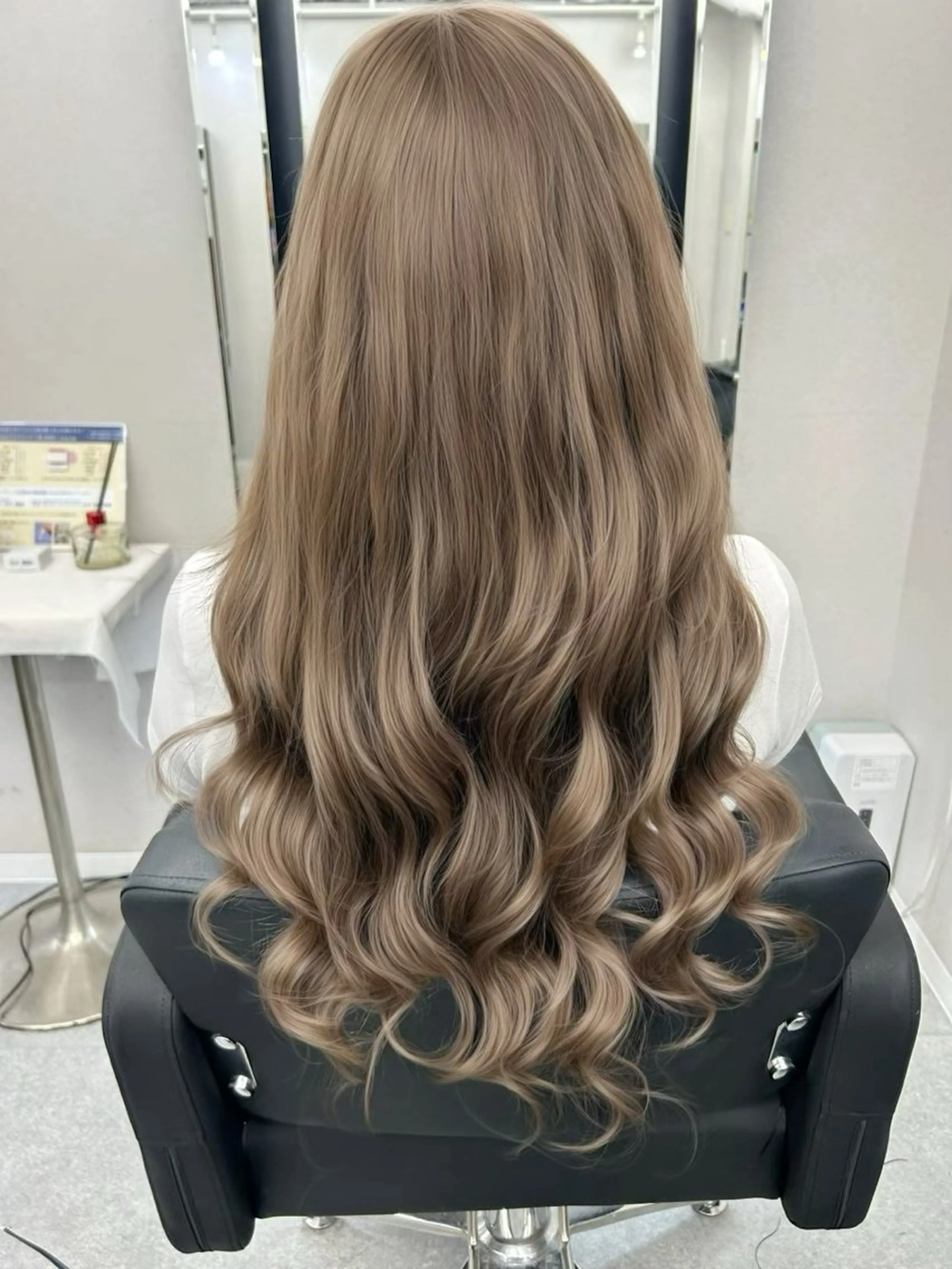 ロング カラー シールエクステ バレイヤージュ ハイライトカラー ハイトーンカラー エクステ カット エクステ alpha. カラーエクステ下妻のヘアスタイル