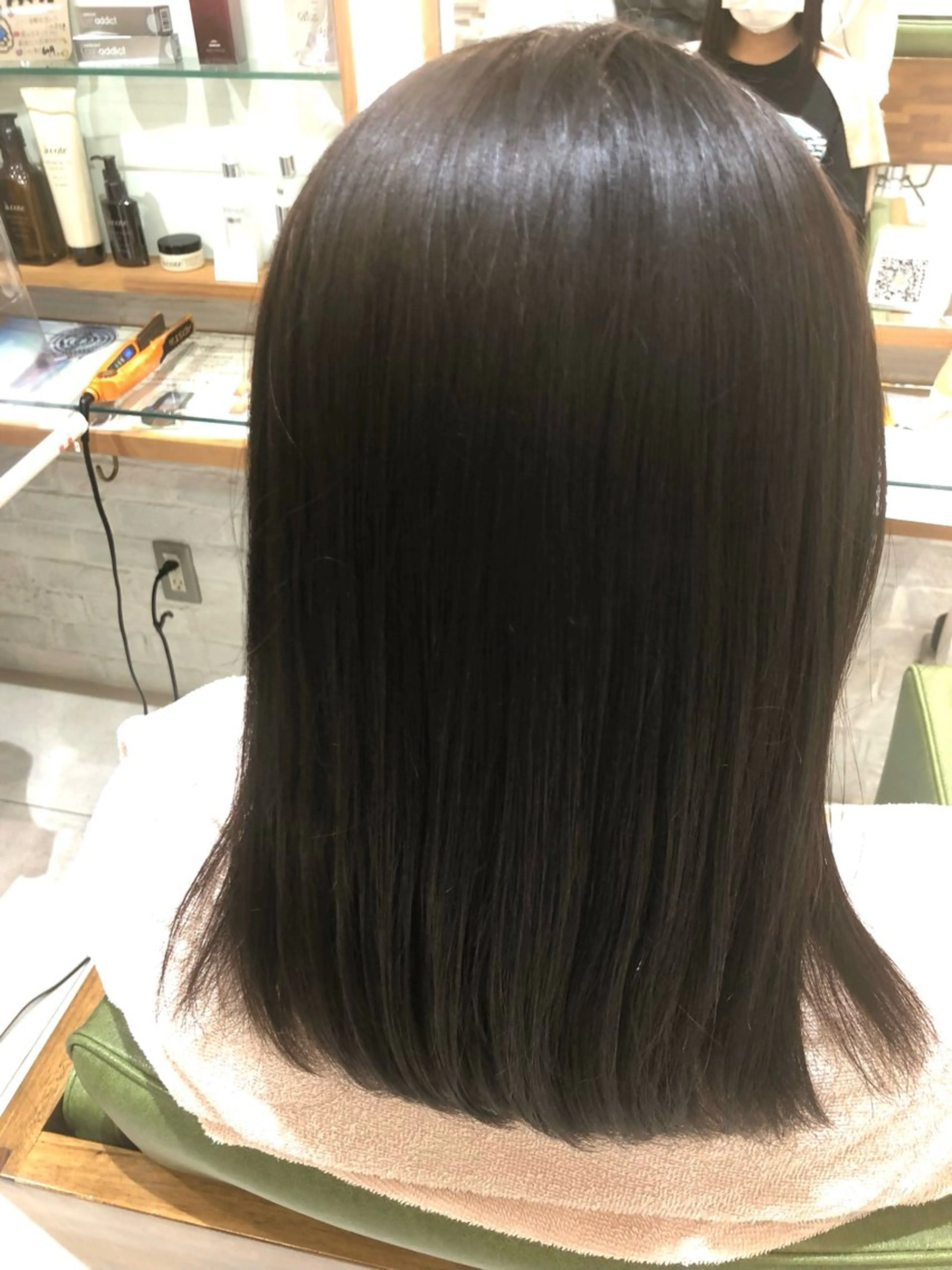 セミロング 酸性ストレート カット 酸性ストレート特化× 艶髪師/及川のヘアスタイル