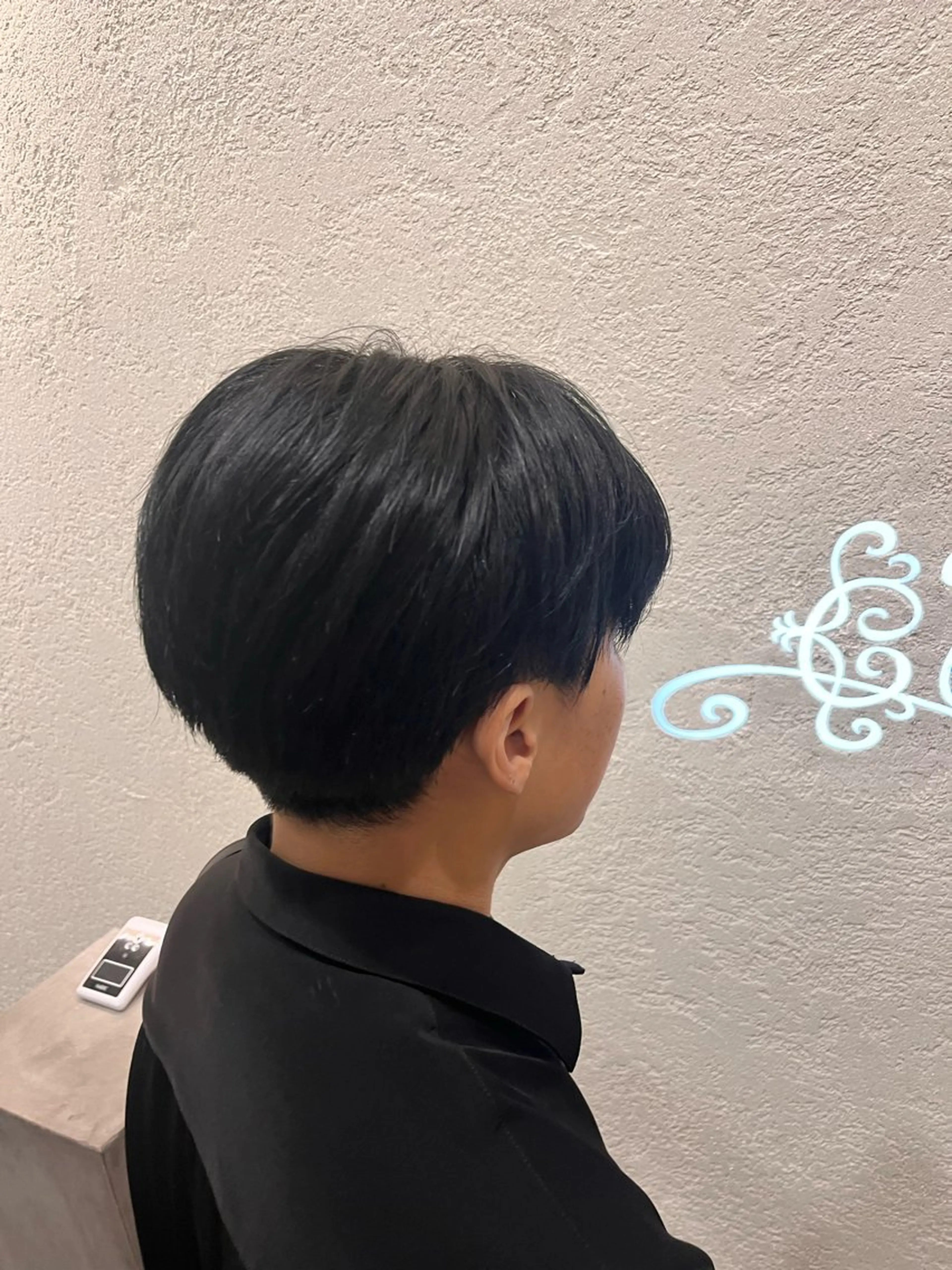 ショート カラー メンズ 透明感カラー ヘアカラー cloe所属・吉田 萌のヘアスタイル
