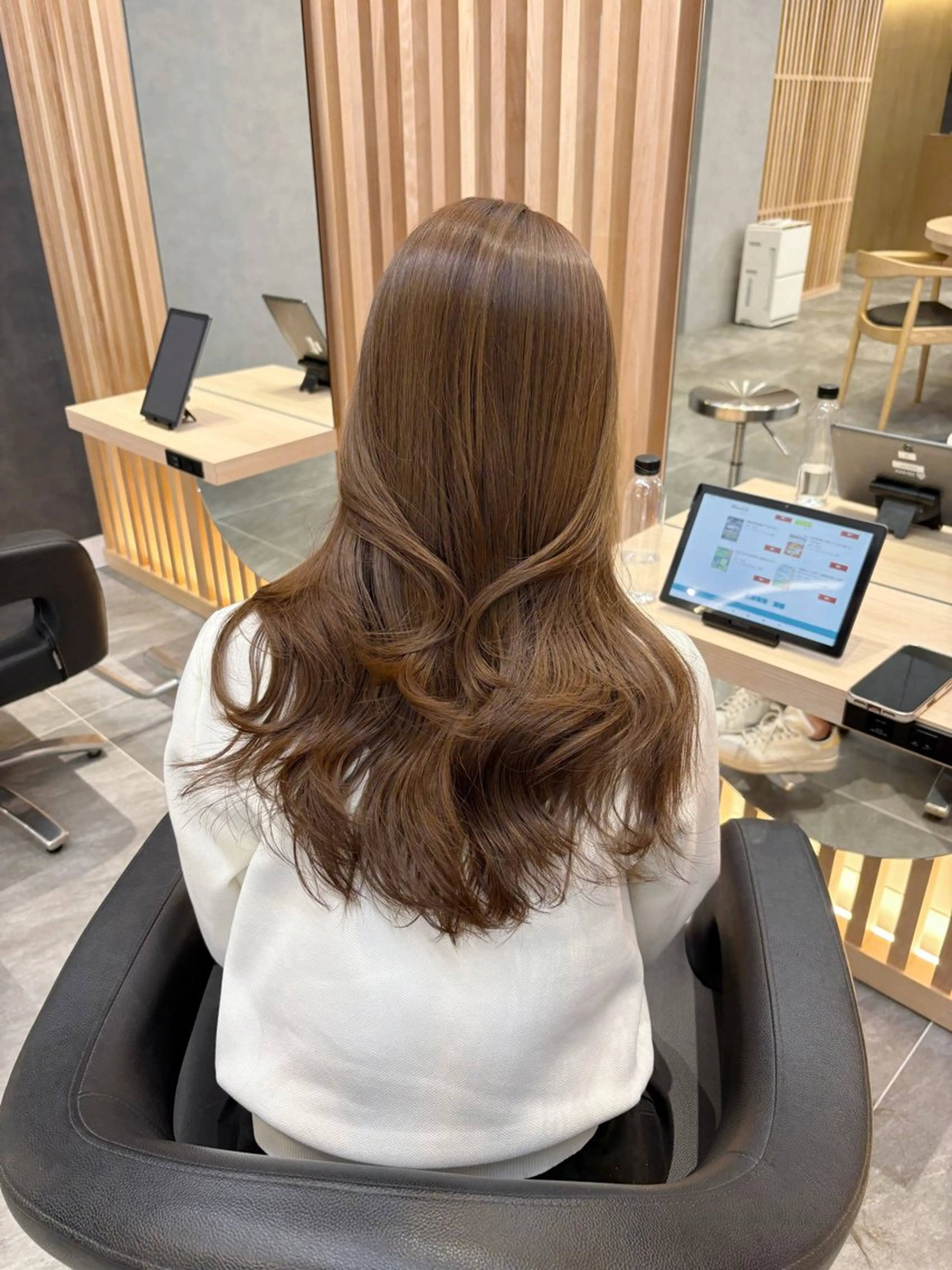 セミロング カラー カット ヘアカラー ヘッドスパ ヘアセット nana【艶髪】/ 顔まわり/縮毛矯正のヘアスタイル