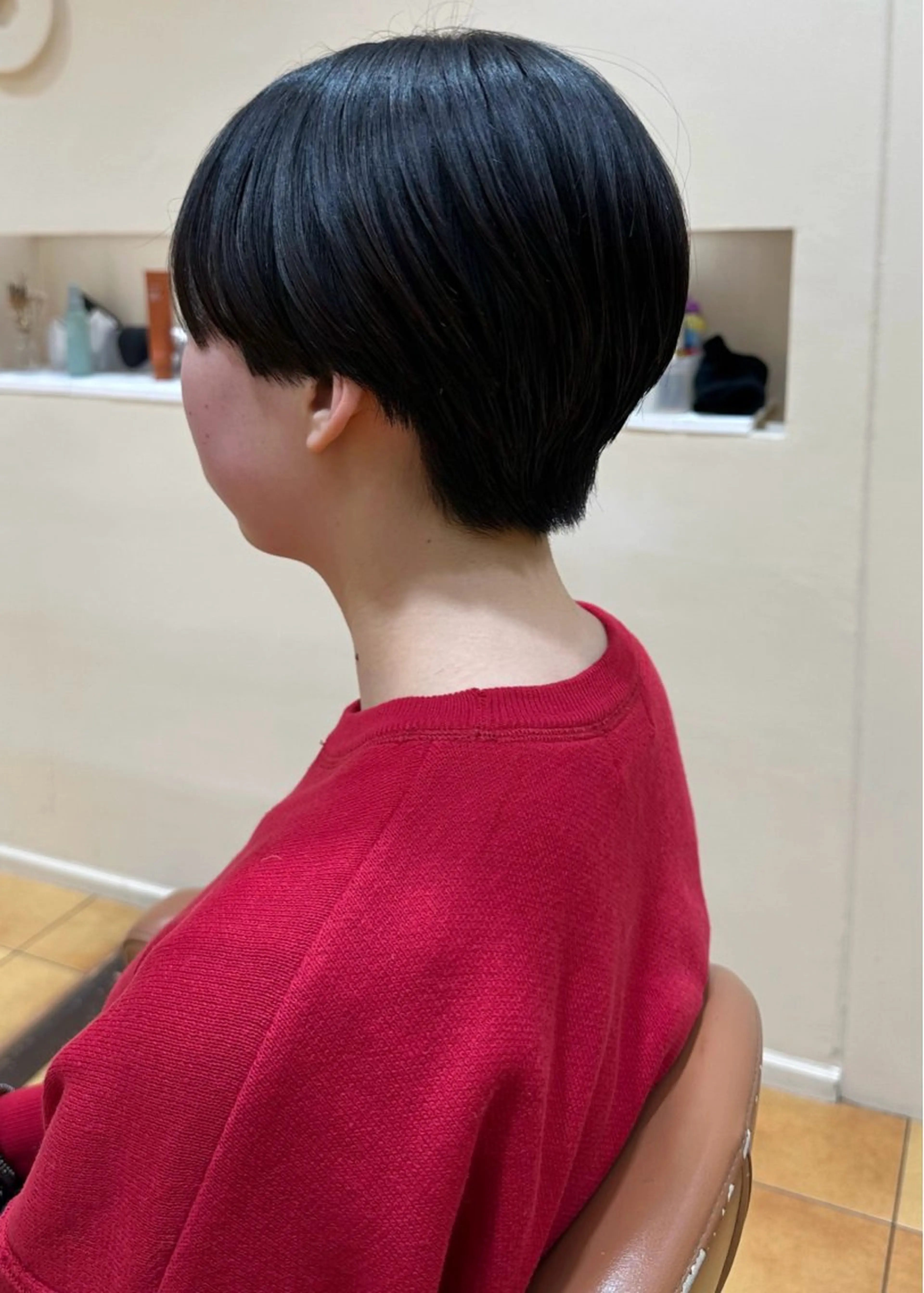 ショート カット とうい/パーマボブ/ くせ毛/丸みボブのヘアスタイル